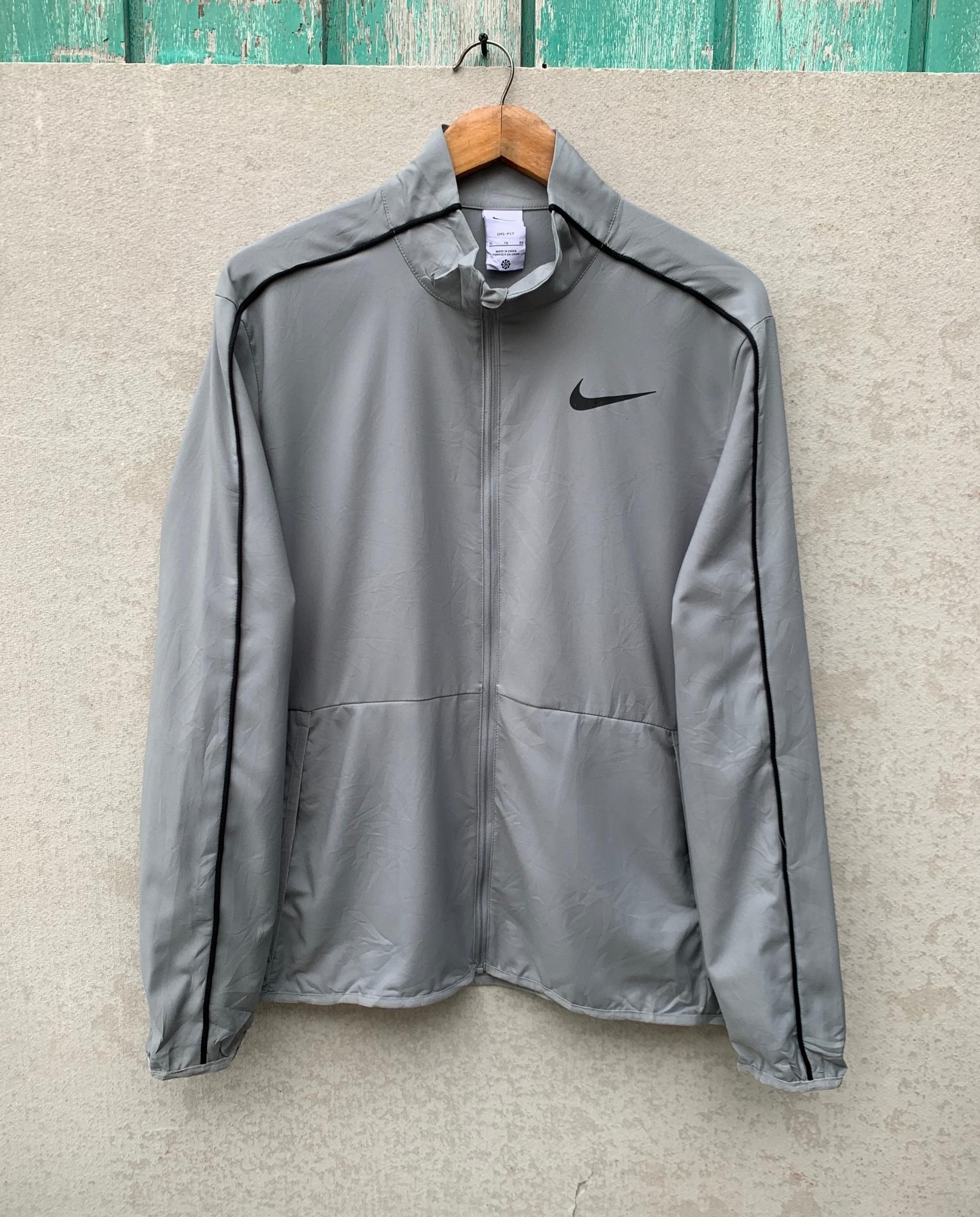 nike pinwheel Jacket