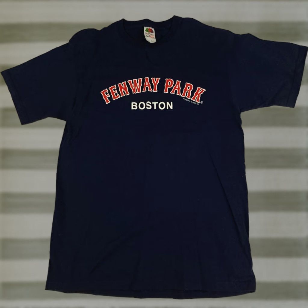 Fruit Of The Loom VINTAGE Boston Red Sox Baseball USA Made Fenway Park Navy Large Shirt Adults Unisex Blue 1990s Logo Cotton Canvas Short Sleeve Crew Neck Size US L / EU 52-54 / 3 - 1 Thumbnail