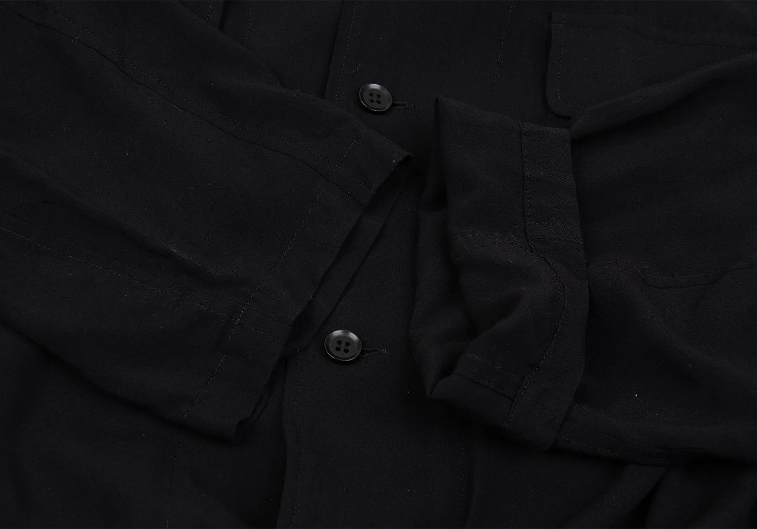 Yohji Yamamoto Yohji Yamamoto Rayon Pocket Design Long Shirt Size US XL / EU 56 / 4 - 9 Thumbnail