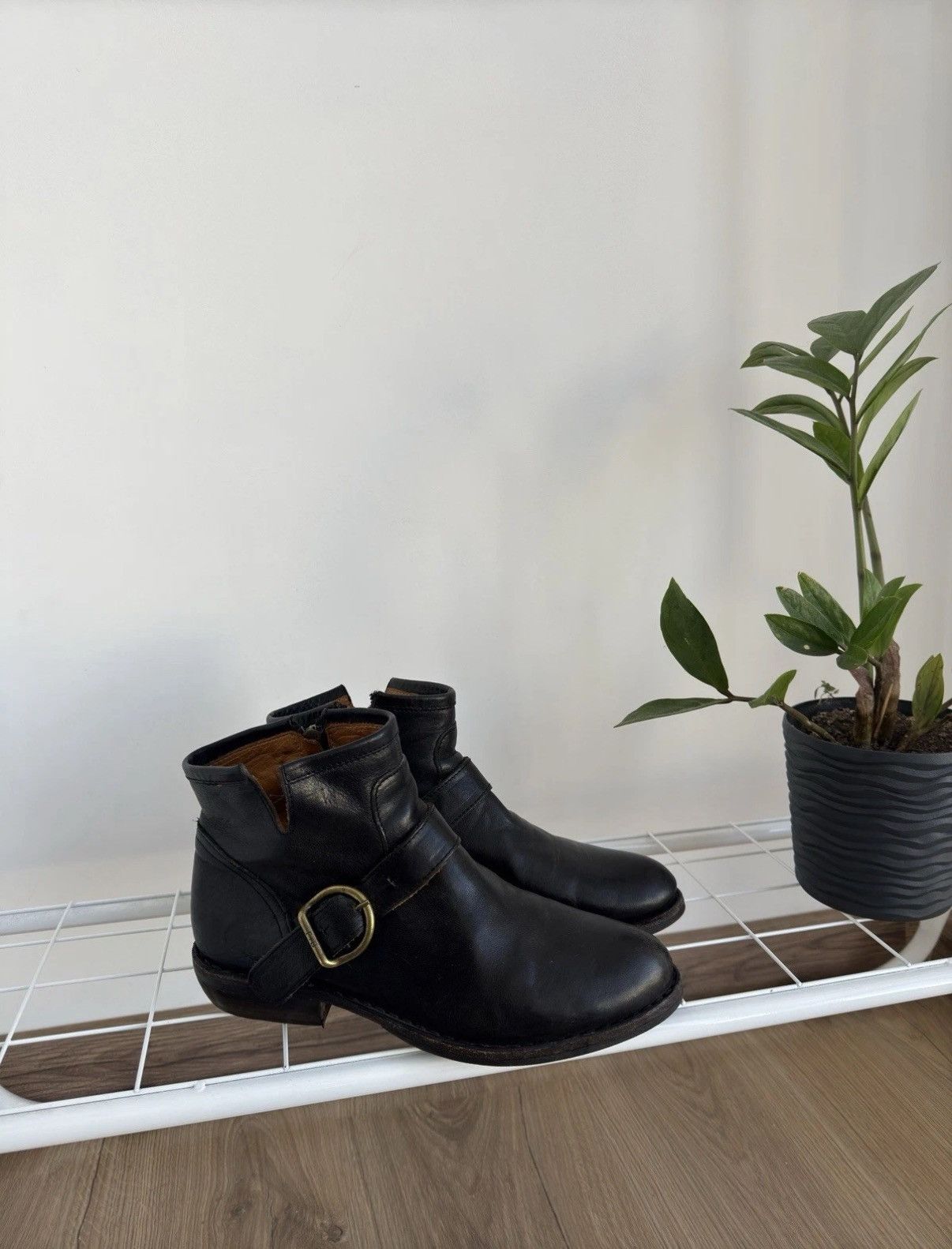 Fiorentini + Baker Fiorentini BAKER Vintage Y2K Woman Leather Biker Black Boots Size US 6 / IT 36 - 1 Thumbnail
