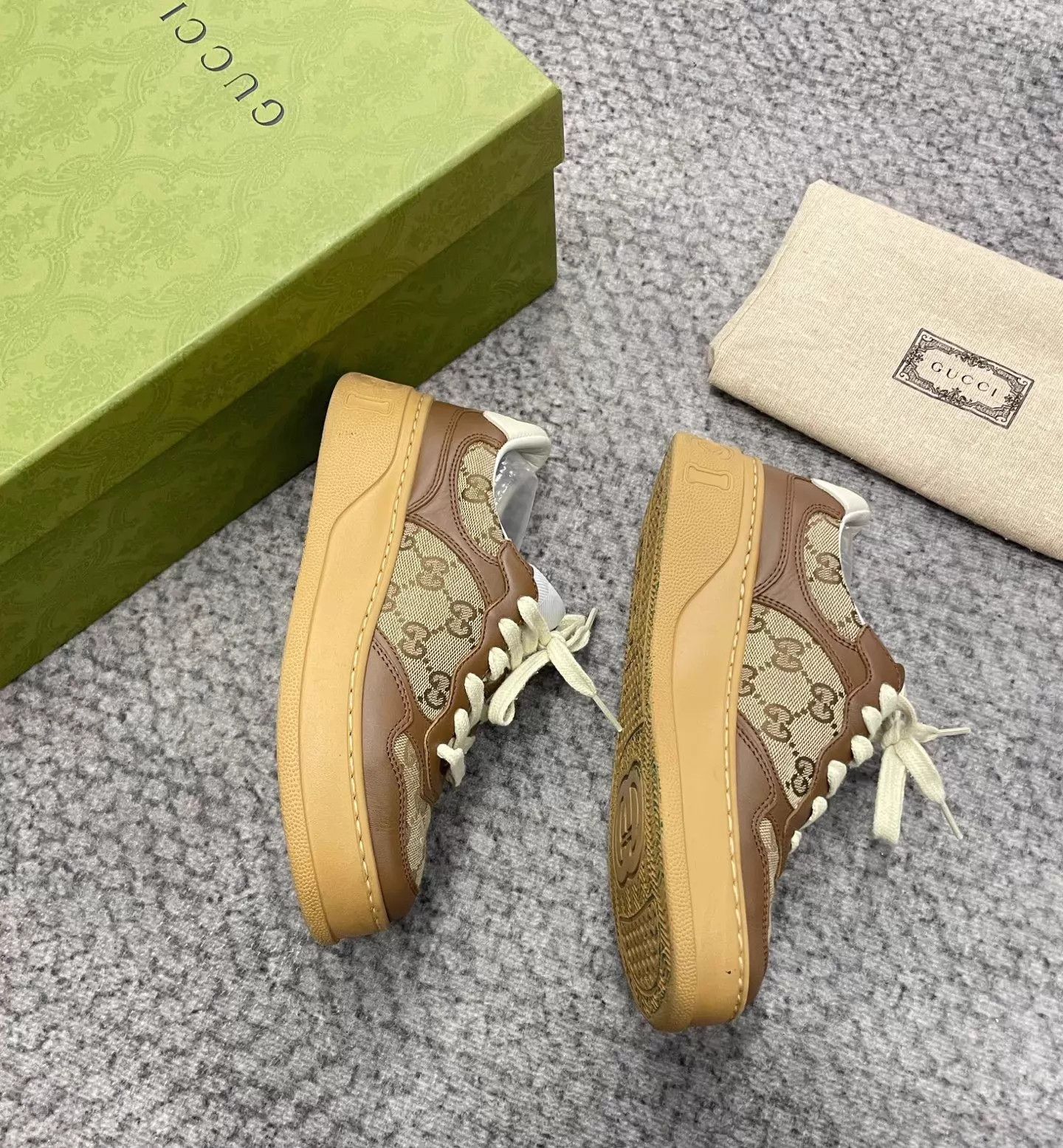 Gucci Gucci Double G All Over Print Brown Cookie Sneakers Size US 5 / IT 35 - 3 Thumbnail