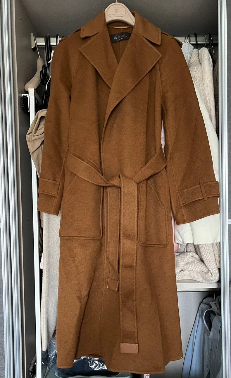 Loro Piana LORO PIANA Caramel colored cashmere coat Size S / US 4 / IT 40 - 6 Thumbnail
