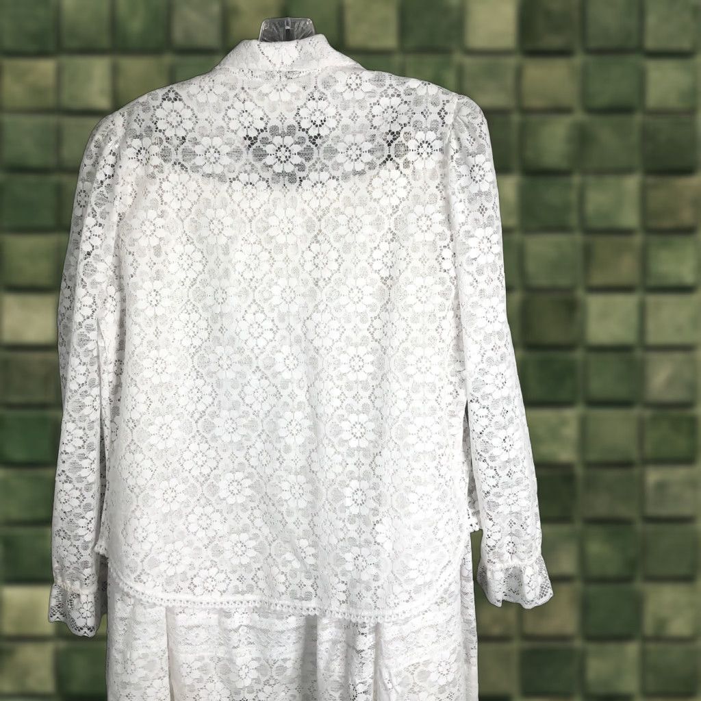 VINTAGE White Lace Skirt Set Womens Medium Fiary Feminine Victorian Western Outfit/Set Dress Shirt Skirt White 70s 80s Wedding Party/Cocktail