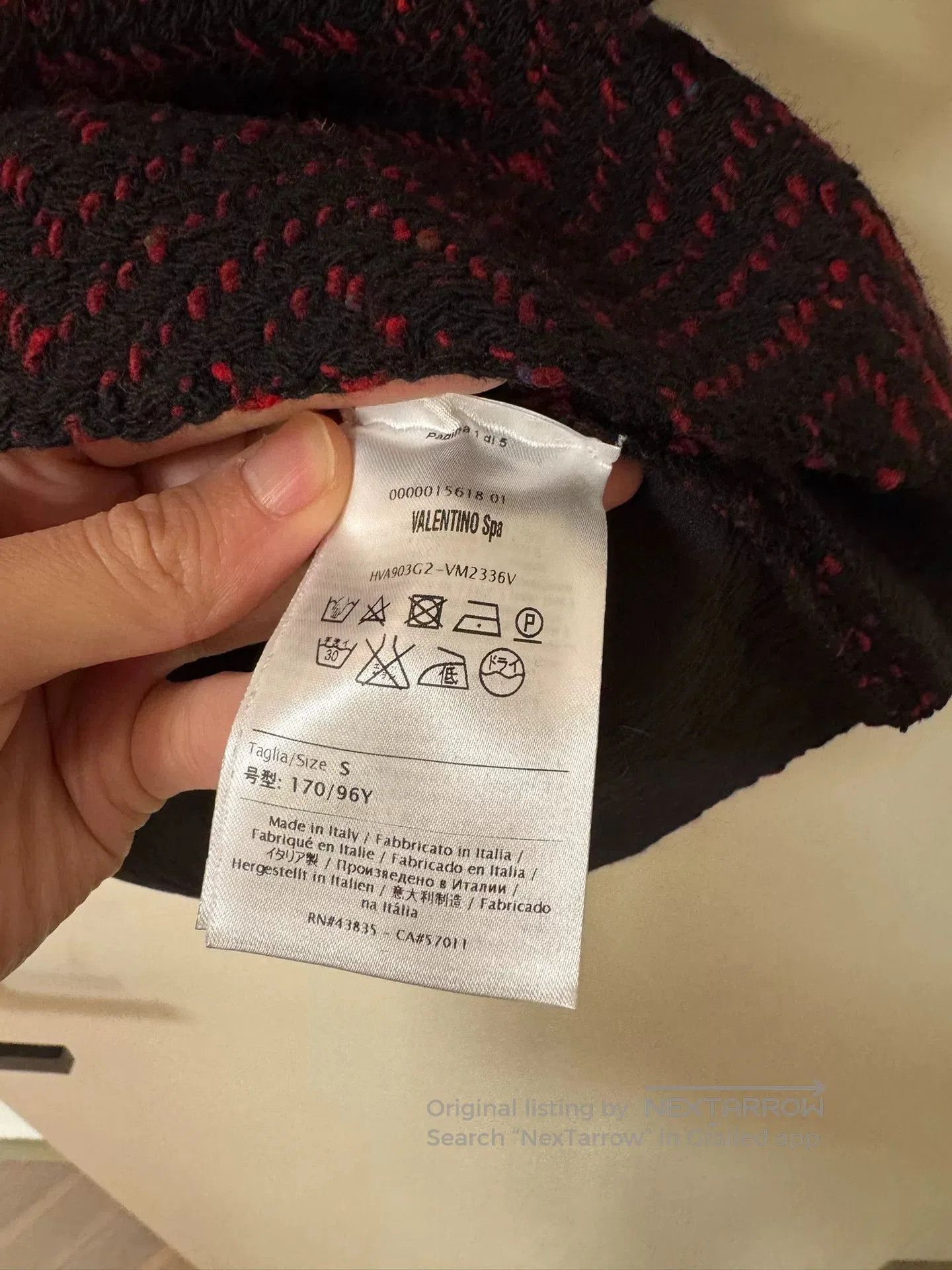 Valentino Valentino Red Short. Size US M / EU 48-50 / 2 - 6 Thumbnail