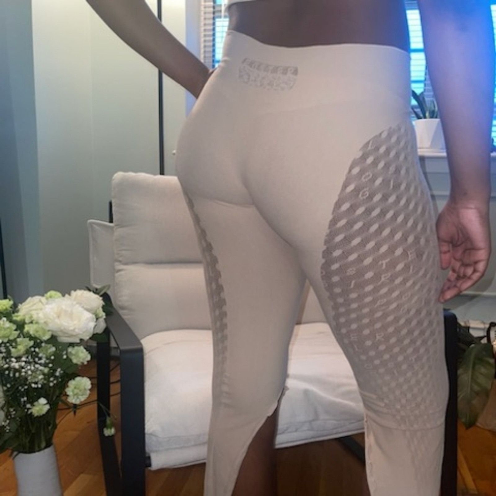 Poster Girl NWOT Poster Girl-Tullia Pants Size 28" / US 6 / IT 42 - 1 Thumbnail