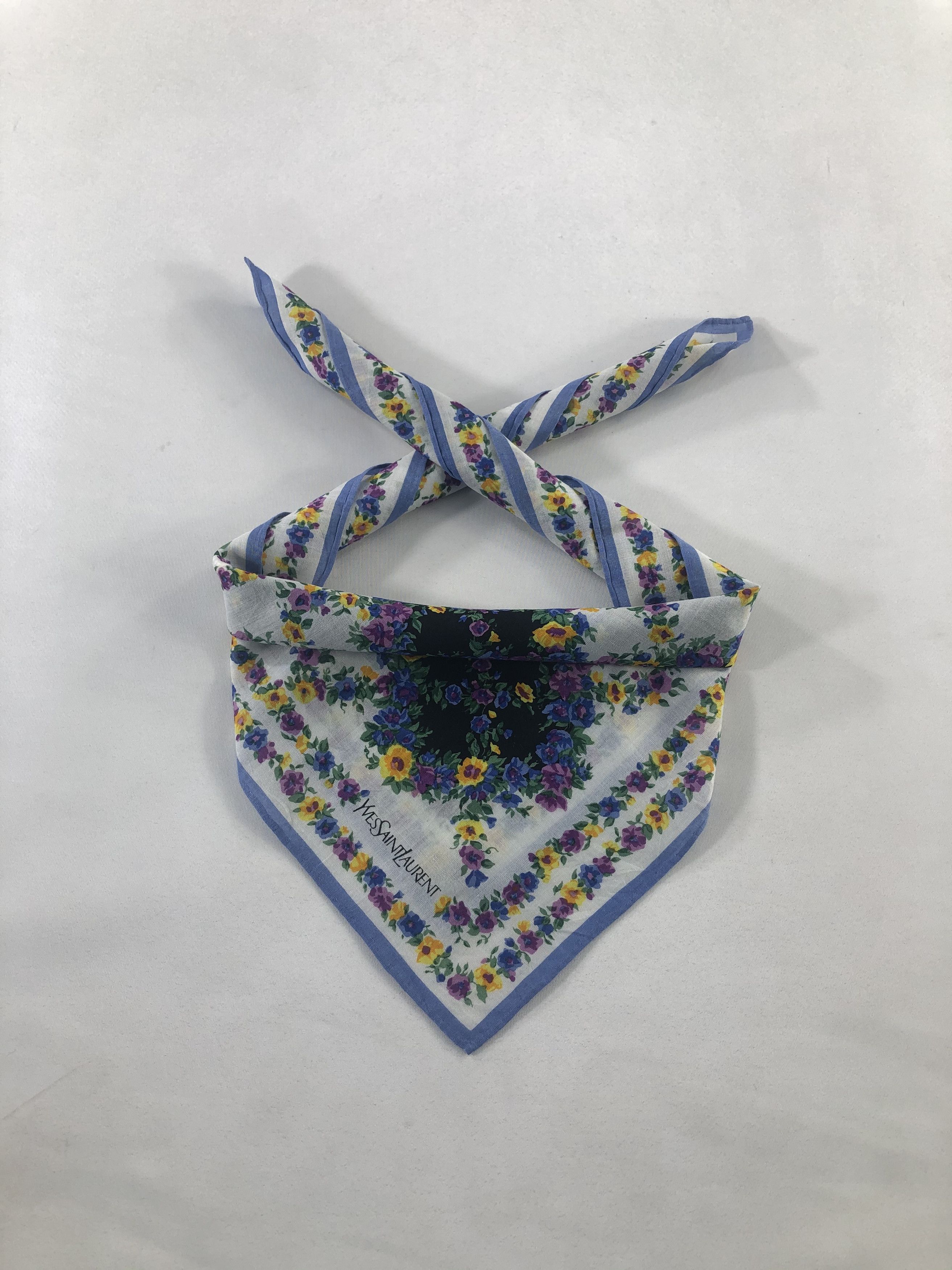 Yves Saint Laurent Yves Saint Laurent Handkerchief / Bandana / Neckerchief Size ONE SIZE - 1 Thumbnail