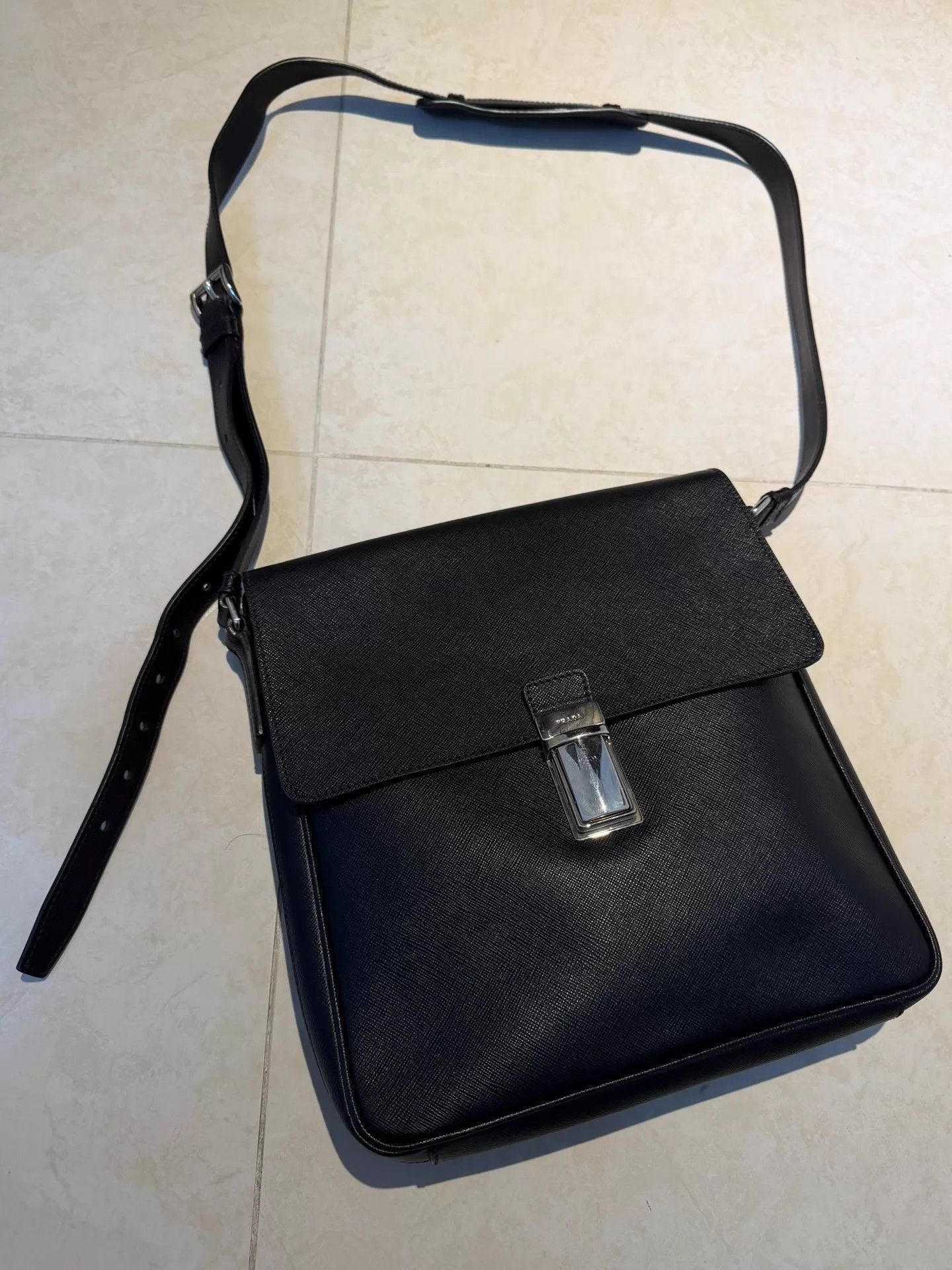 Prada Black Crossbody Bag with Flap Closure Size ONE SIZE - 1 Thumbnail