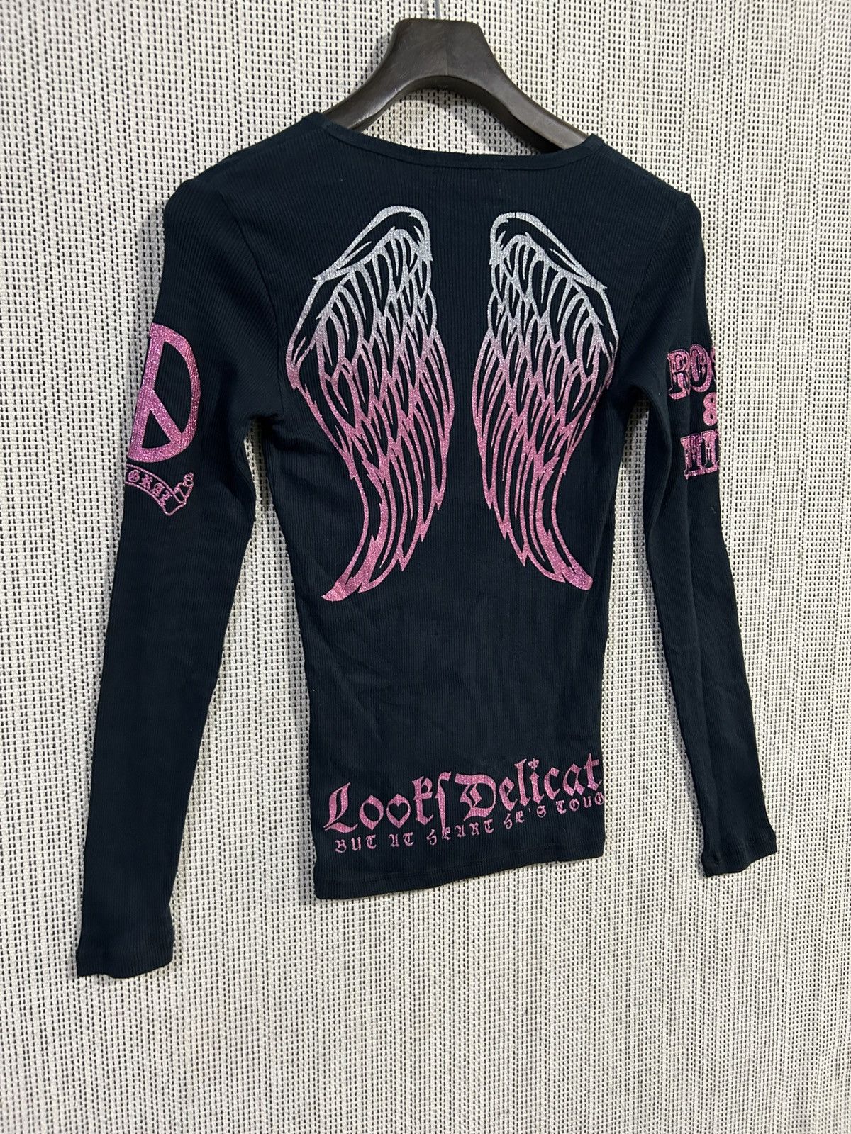 Beauty Beast Y2k gothic rock punk tshirt angel wing back hit Size M / US 6-8 / IT 42-44 - 2 Thumbnail