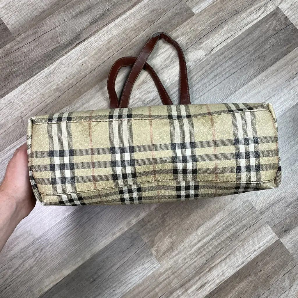 Burberry Burberry Full Pattern Handbag Measurements: 34x24x10cm Size ONE SIZE - 6 Thumbnail