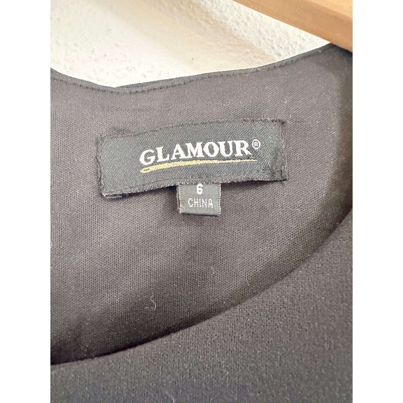 Other NWT Glamour Puff Shoulder Black Cocktail Dress size 6 Size M / US 6-8 / IT 42-44 - 7 Thumbnail