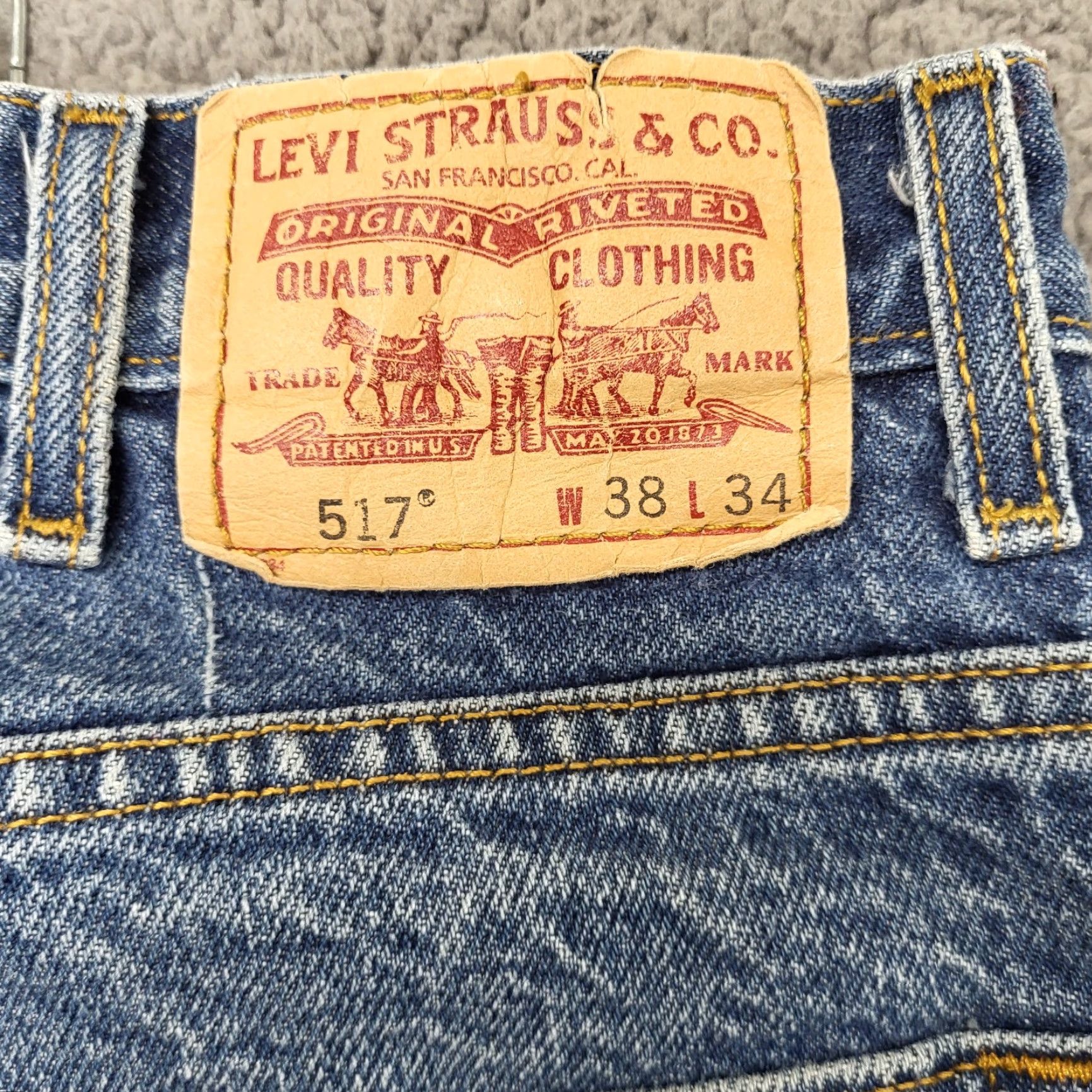 Levi's VINTAGE Levi's Jeans 517 Mens 38x34 Blue Denim Made in Mexico 20517-0217 *READ* Size US 38 / EU 54 - 6 Thumbnail