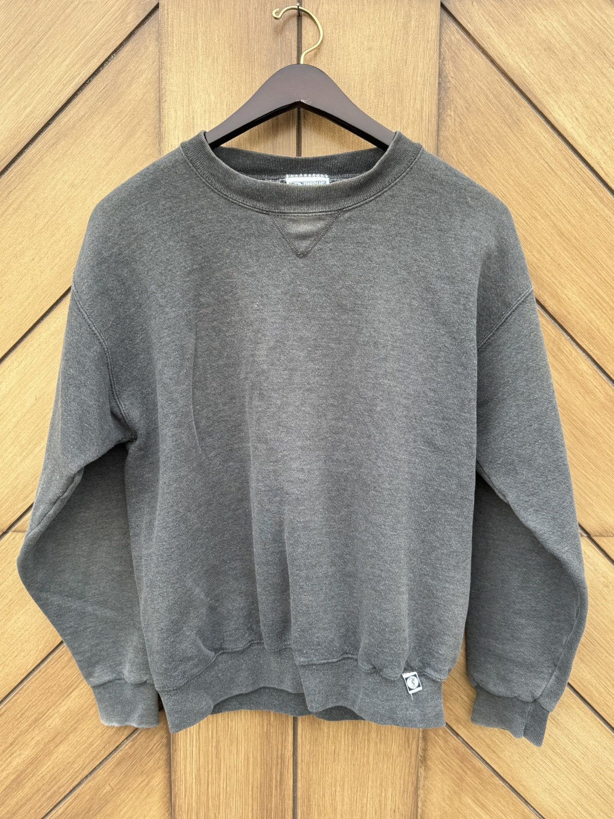 Vintage Vintage Grey Crewneck Size US M / EU 48-50 / 2 - 1 Thumbnail