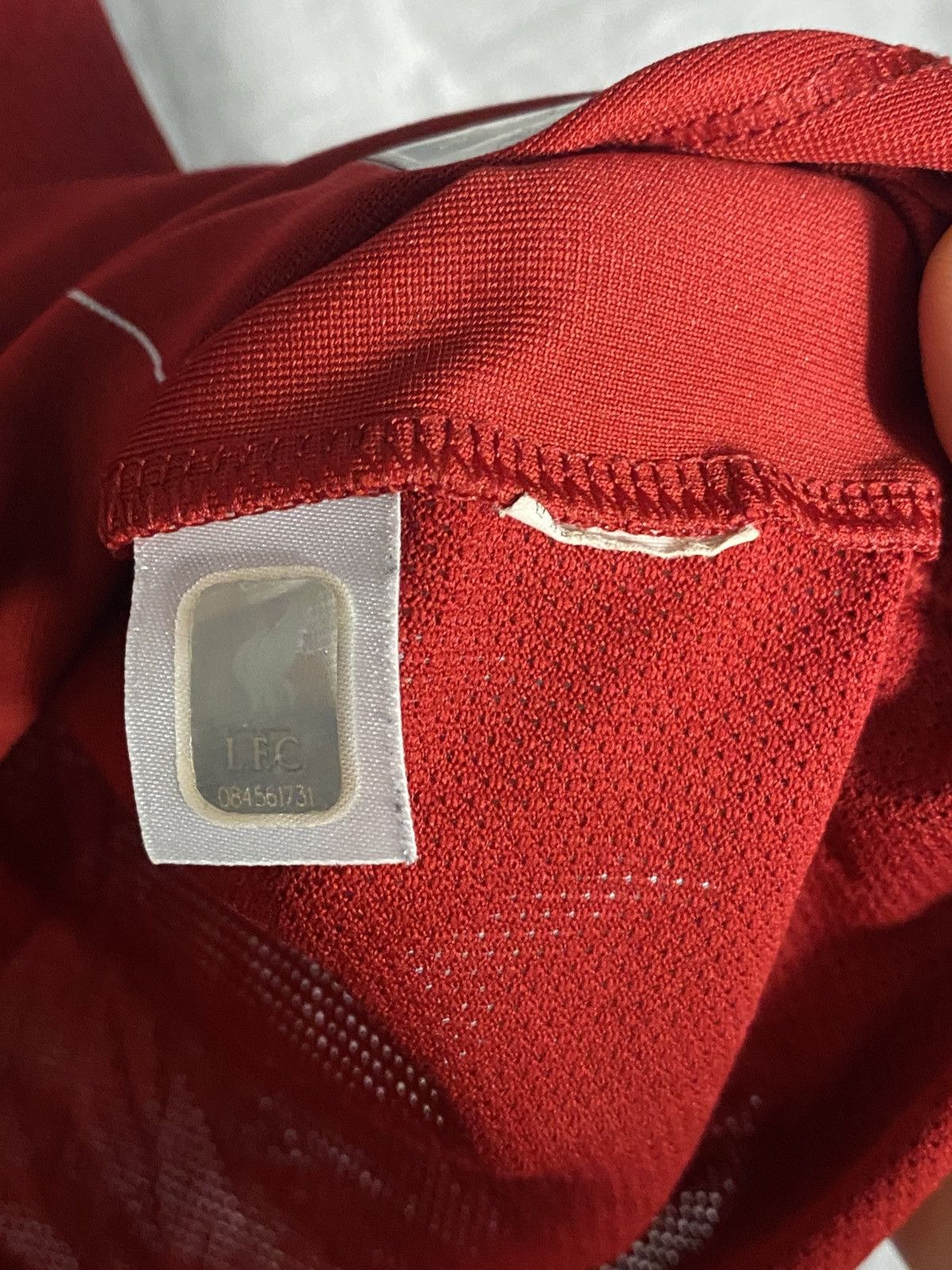 New Balance 2019 Liverpool New Balance Soccer Jersey 11 Salah Cup Size US S / EU 44-46 / 1 - 7 Thumbnail
