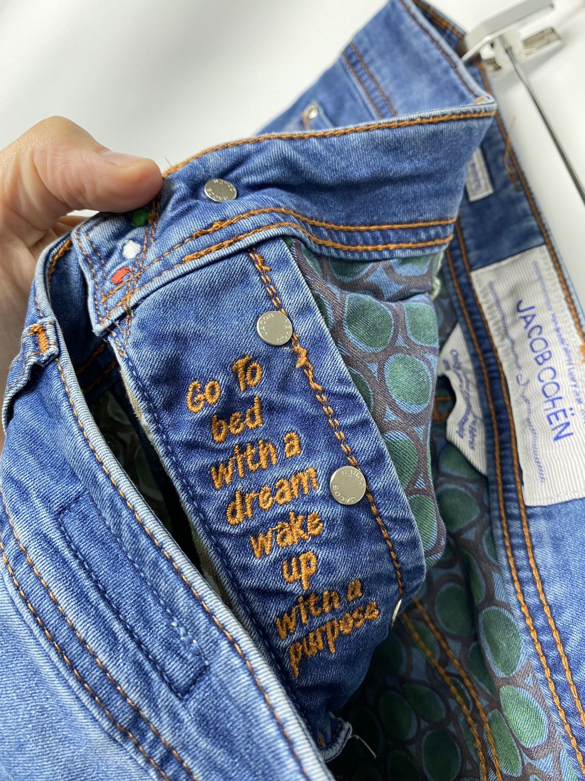 Jacob Cohen Jacob Cohen Luxury Comfort Slim Jeans Style 688 size 35 Size US 35 - 10 Thumbnail