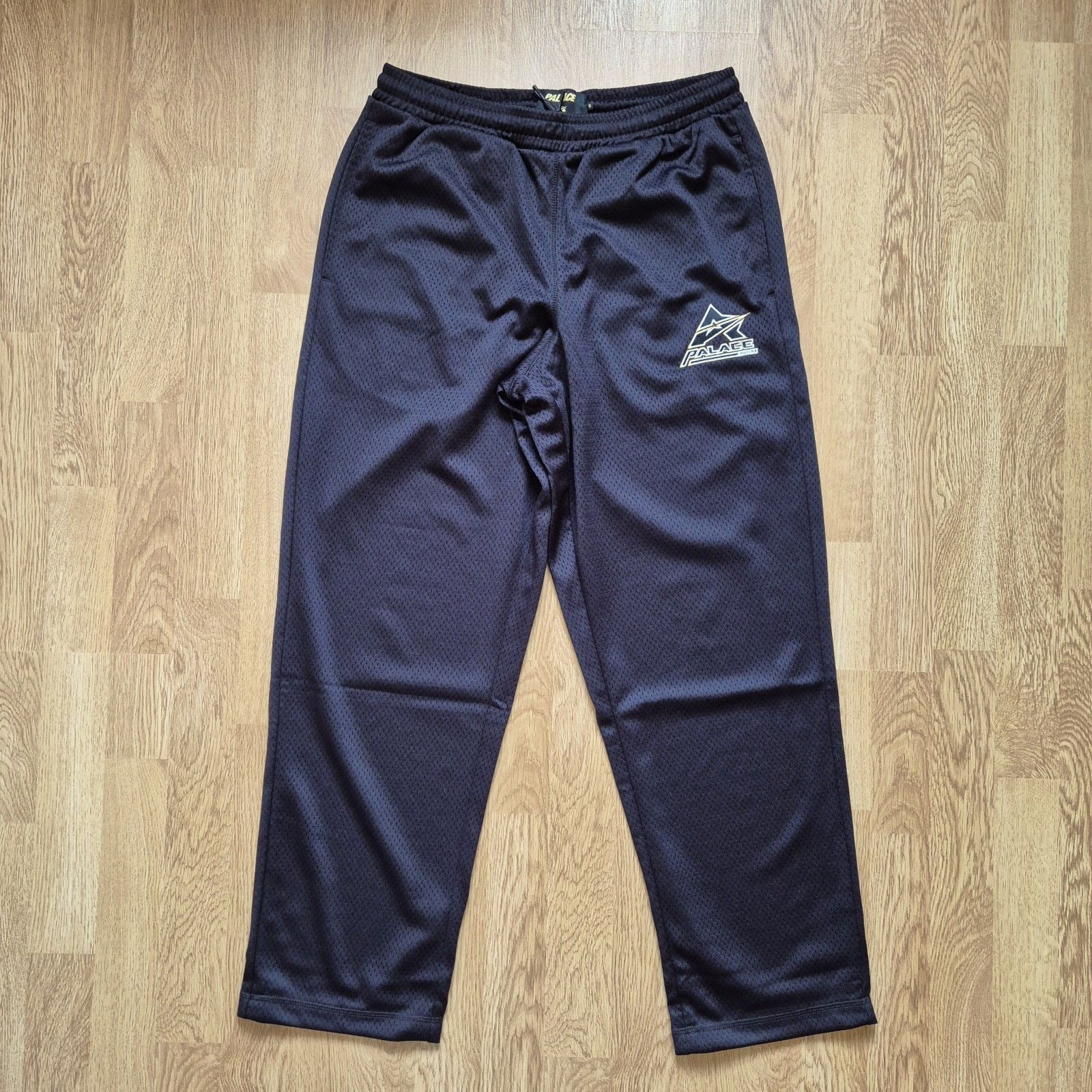Avirex × Palace Palace x Avirex Mesh Joggers Black Small Brand New FW24 Size US 30 / EU 46 - 2 Thumbnail