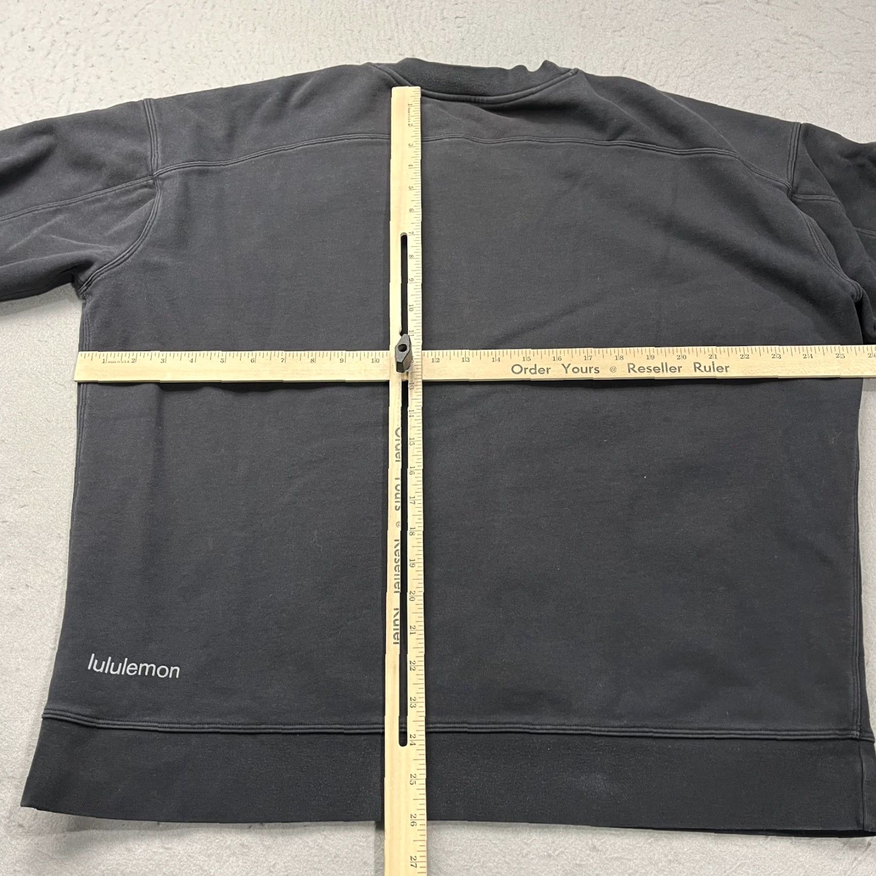 Lululemon Lululemon Sweatshirt Womens 10 Black Gym Pullover Crewneck Oversized Perfectly Size L / US 10 / IT 46 - 6 Thumbnail