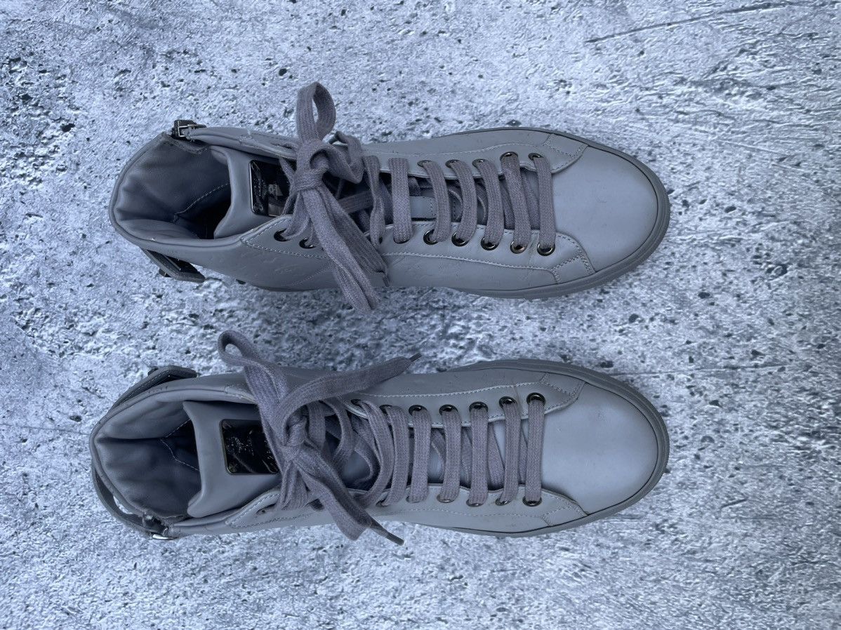MCM MCM hi top grey sneaker Size US 7 / EU 40 - 12 Thumbnail