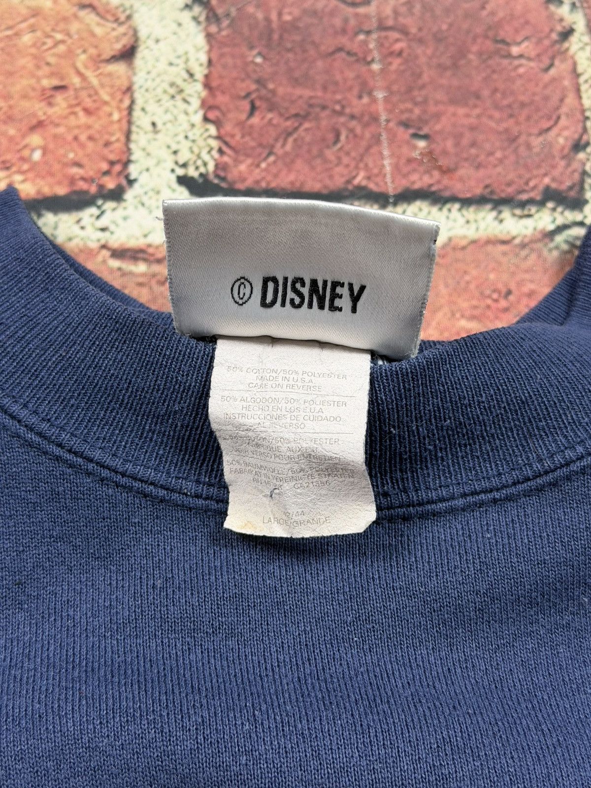 Disney Vintage Disney Store Winnie The Pooh Crewneck Sweatshirt 90s Size US L / EU 52-54 / 3 - 7 Thumbnail