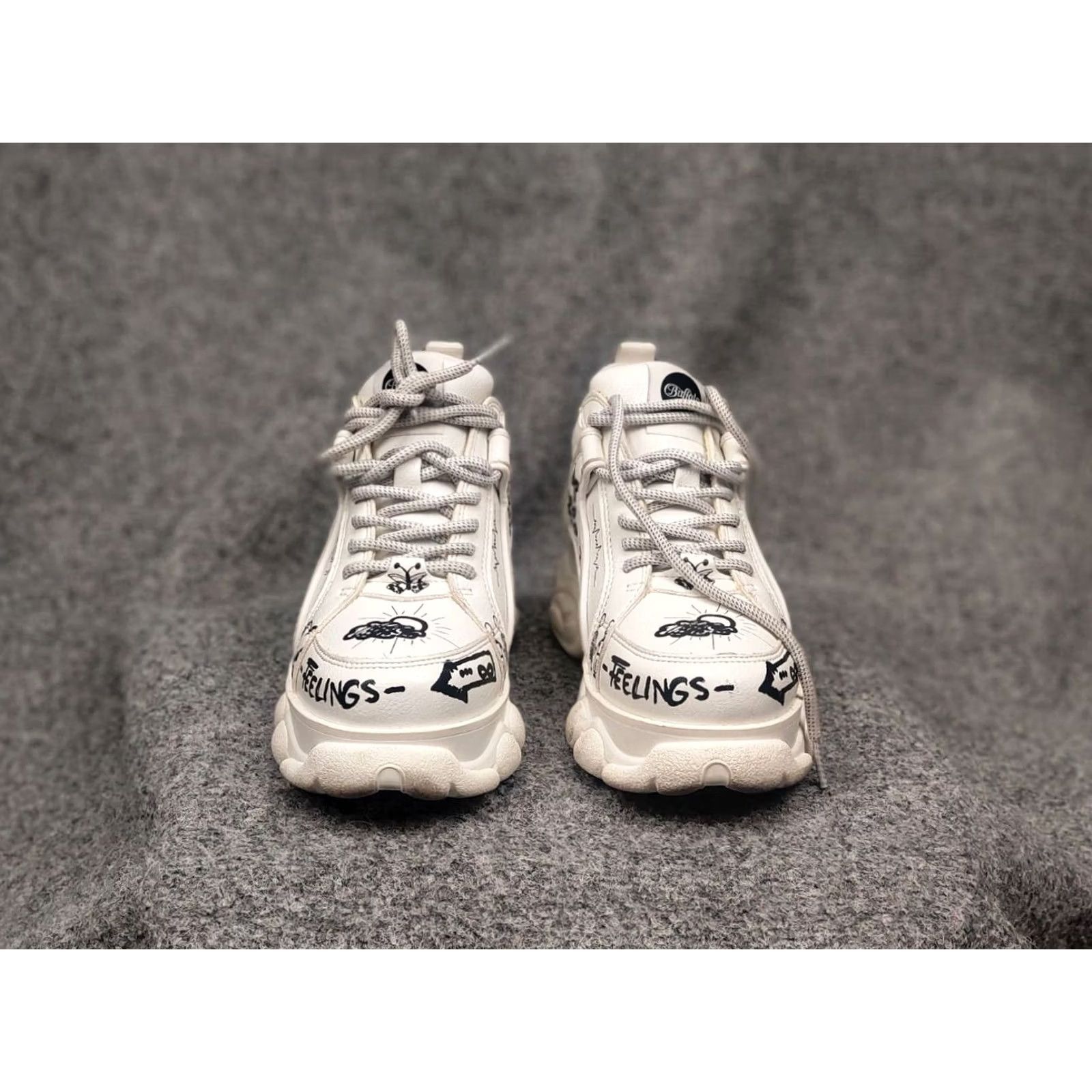 Buffalo London Buffalo Superge White Sneakers Women's 37 US 6.5 90s London Paint Logo Low Top Casual Activewear Running Size US 7 / IT 37 - 7 Thumbnail