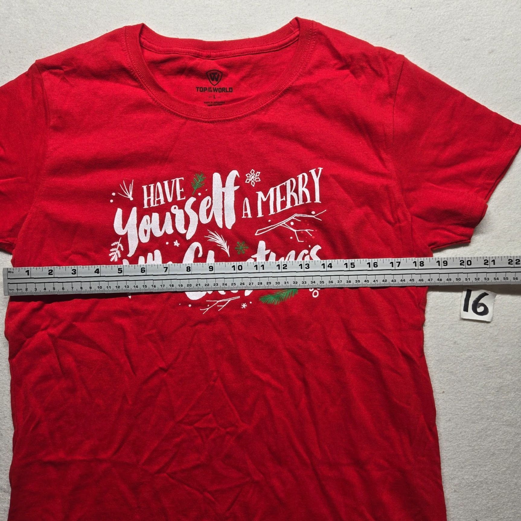 Top Of The World VINTAGE Top of the World Christmas T-Shirt Women L Red Short Sleeve Basic Holiday Winter Size L / US 10 / IT 46 - 4 Thumbnail