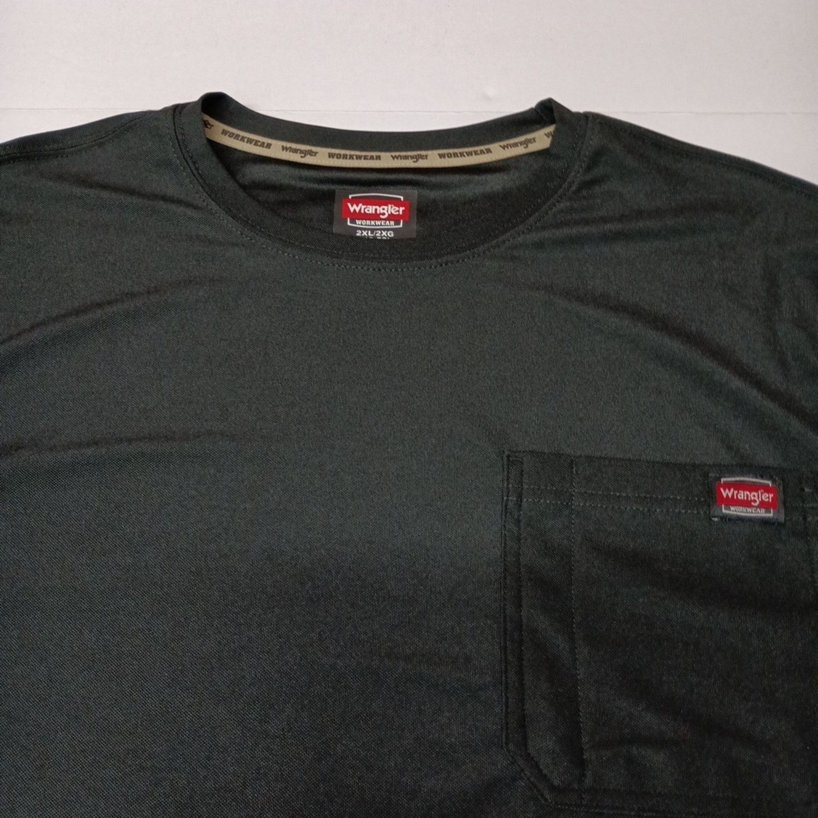 Wrangler Wrangler Pocket Tee Men's Size 2XL 50-52 Black Relaxed Fit Size US XXL / EU 58 / 5 - 3 Thumbnail