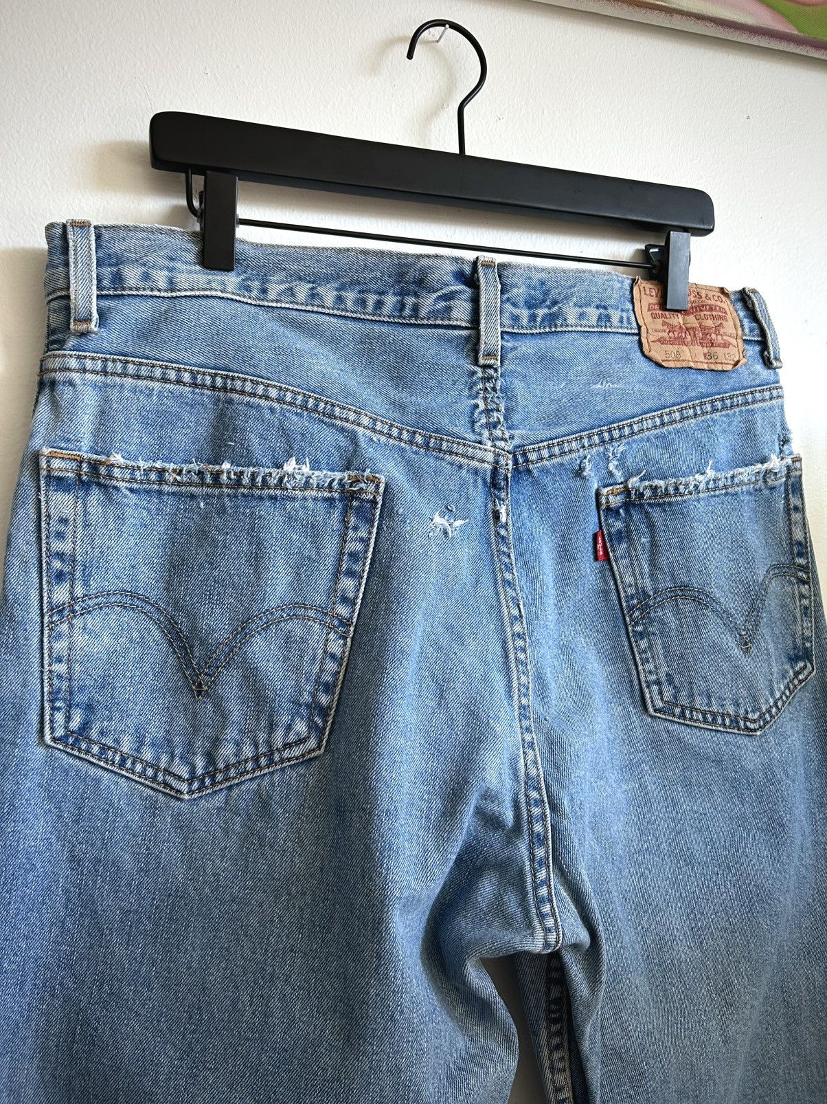 Levi's Y2K Levi’s 505 Distressed Light Wash Jeans Size US 36 / EU 52 - 3 Thumbnail