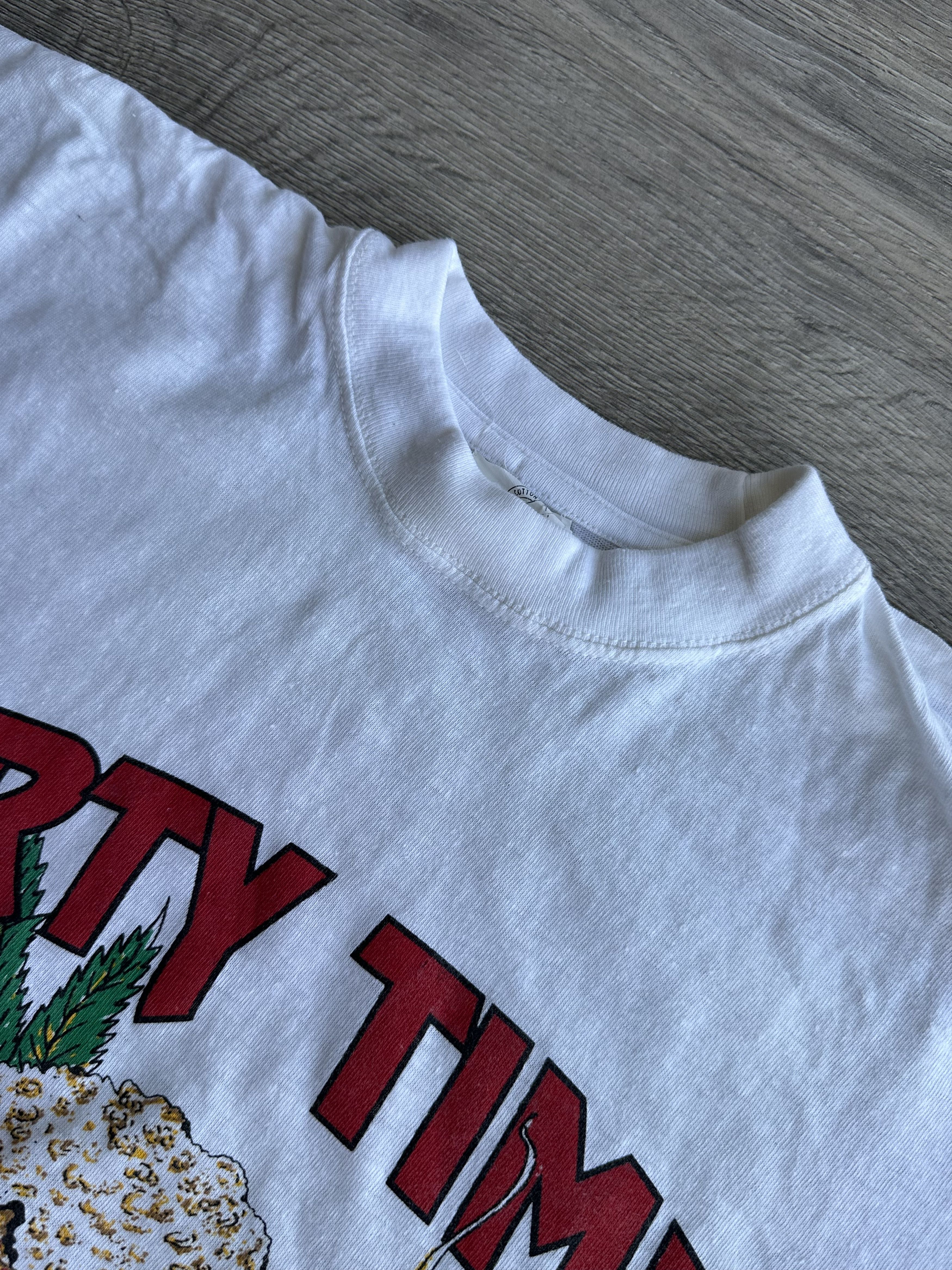 Vintage Party time vintage t shirt Size US M / EU 48-50 / 2 - 4 Thumbnail