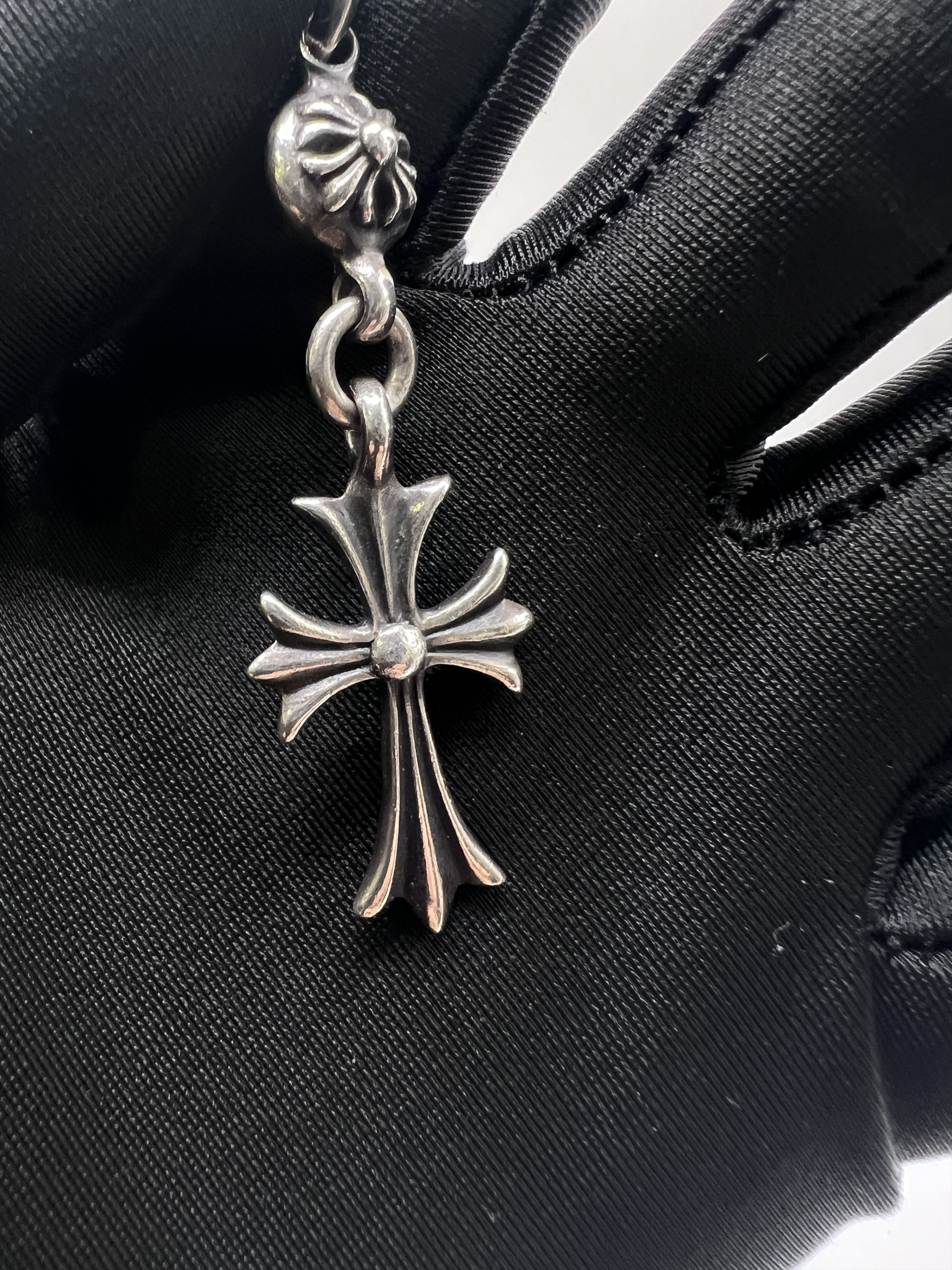 Chrome Hearts Chrome Hearts 1 Ball TINY CROSS Pendant With Ball Chain Size ONE SIZE - 4 Thumbnail