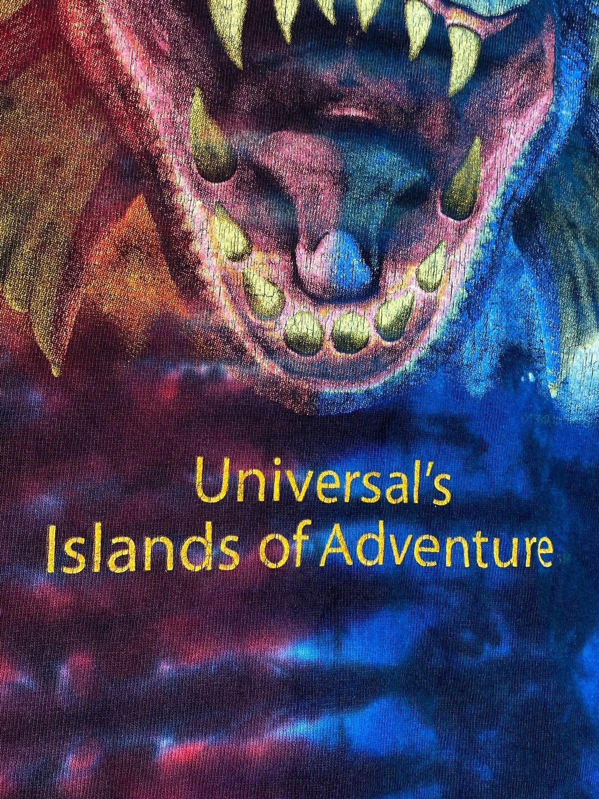 Vintage Universal Studios Islands of Adventure Dueling Dragons Shirt Size US M / EU 48-50 / 2 - 10 Thumbnail
