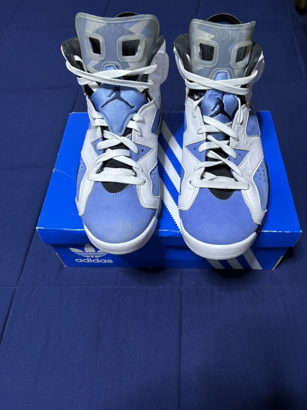 Jordan Brand Jordan 6 Retro UNC Home 2022 Size 11 Size US 11 / EU 44 - 1 Thumbnail