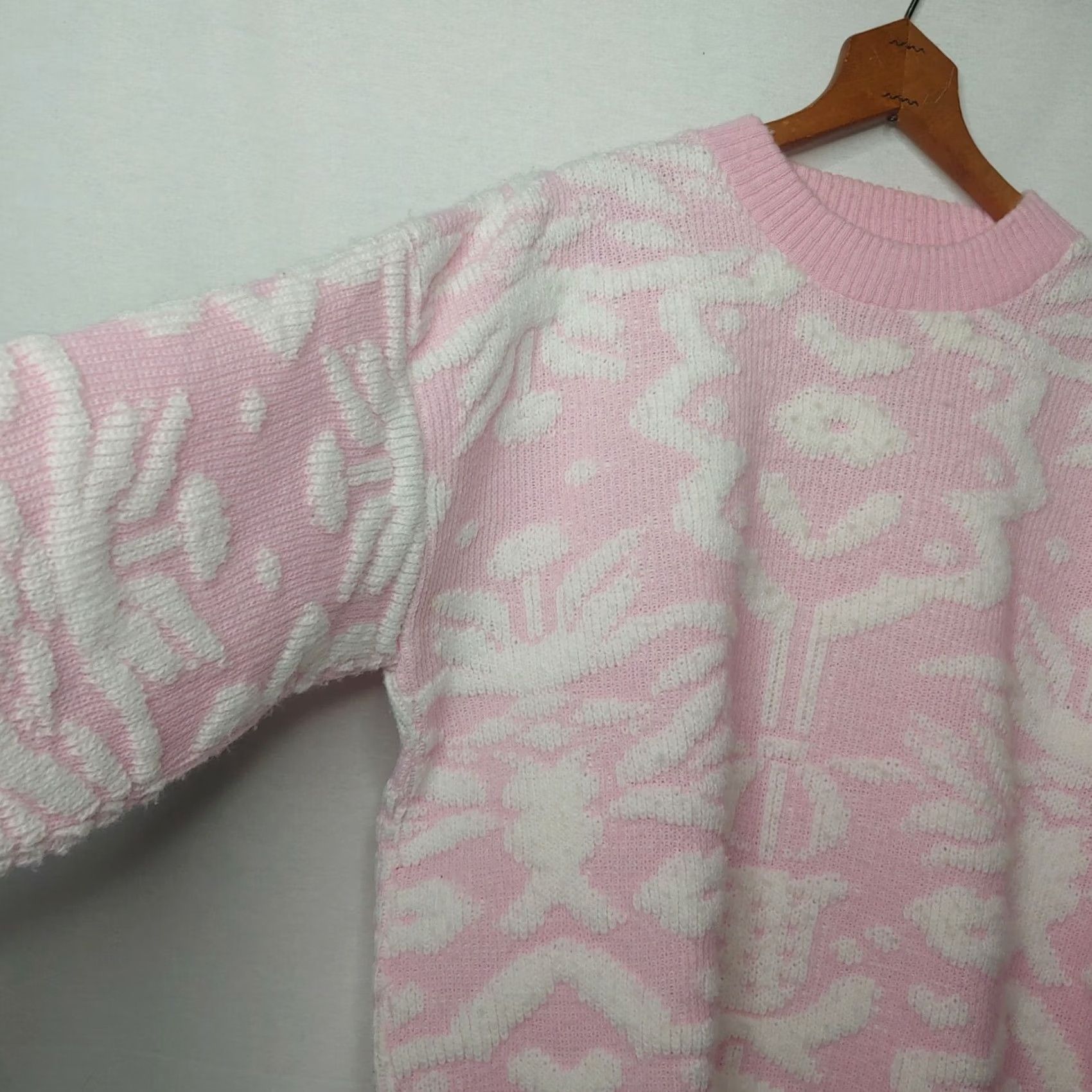 Vintage VINTAGE Cabin Creek Women's S Sweater Pink Chenille Fairy Kei Crew Neck Long Sleeve Pullover Knit 80s Retro Floral Casual Mens Girls Size S / US 4 / IT 40 - 4 Thumbnail