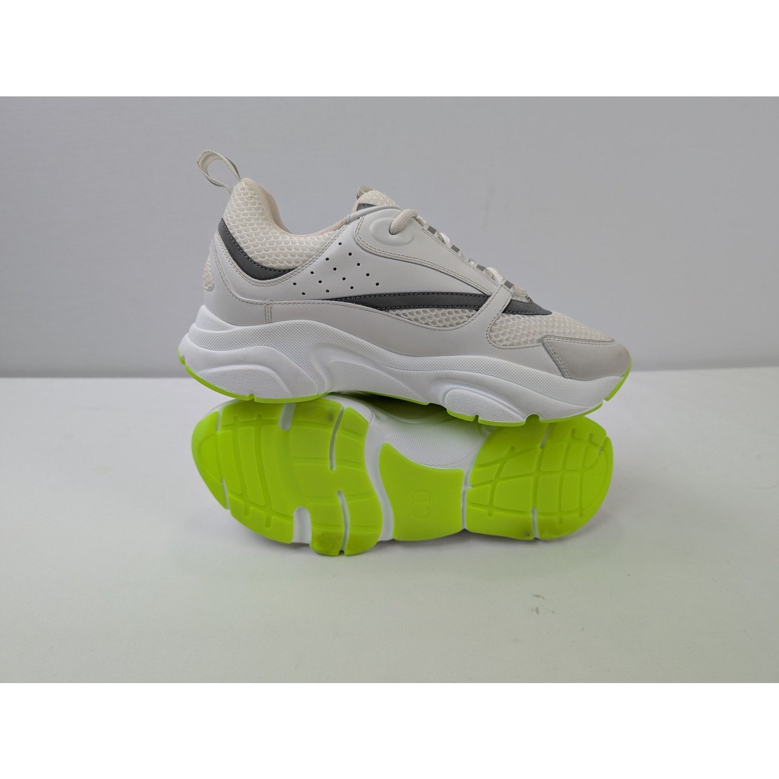Dior o1rshd1 B22 Sneakers in White Silver Fluo Green Size US 8 / EU 41 - 1 Thumbnail