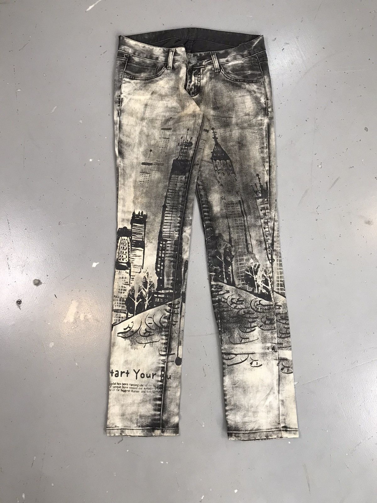 Vintage Vintage tuogu Aop slim fit denim Size 32" / US 10 / IT 46 - 1 Thumbnail