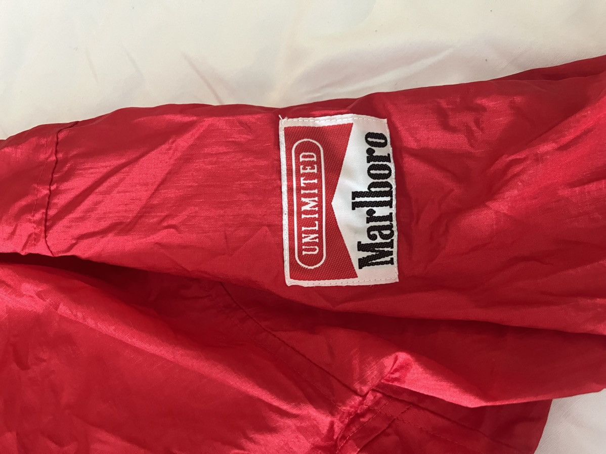Marlboro Unlimited Vintage Marlboro Unlimited poncho/windbreaker Size US XL / EU 56 / 4 - 4 Thumbnail