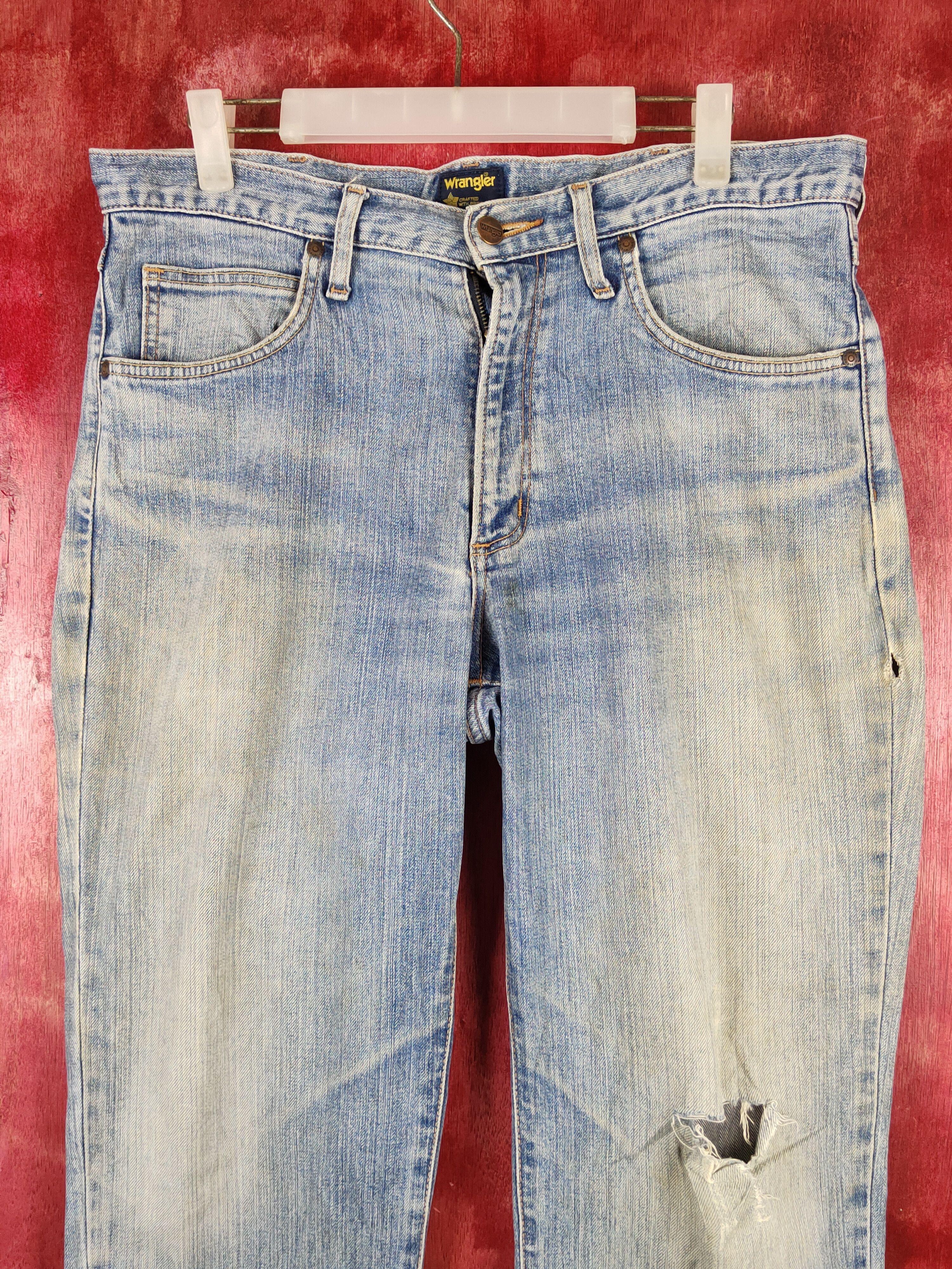 Japanese Brand Wrangler Blue Faded Distressed Ripped Jeans #S2202 Size US 33 - 2 Thumbnail