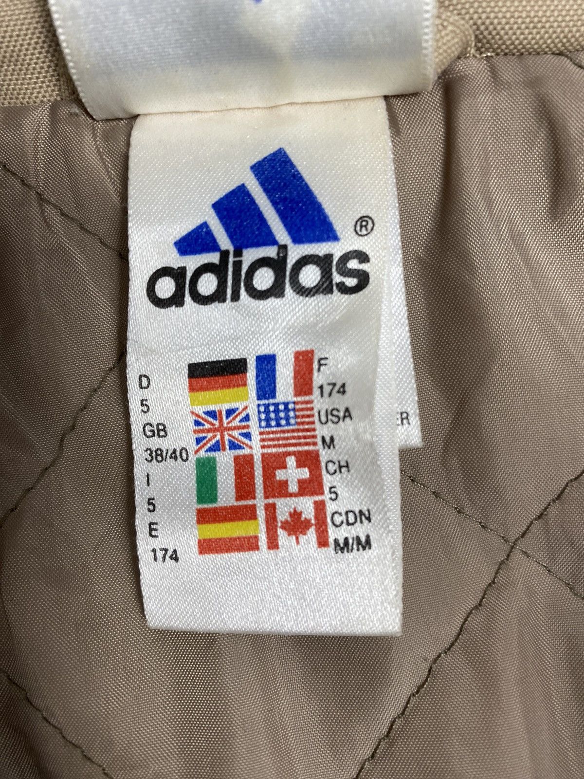 Adidas Vintage 90s Adidas Streetwear Jacket Size US M / EU 48-50 / 2 - 21 Thumbnail