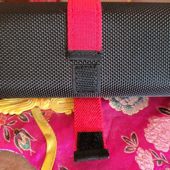 Hugo Boss Hugo boss hard shell glasses case red & black Size ONE SIZE - 3 Thumbnail
