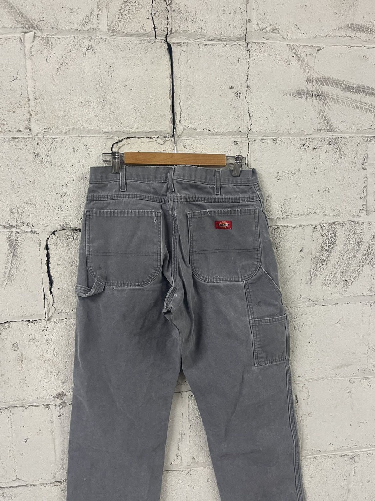 Carhartt Faded and thrashed dickies carpenter pants baggy skater Size US 30 / EU 46 - 8 Thumbnail