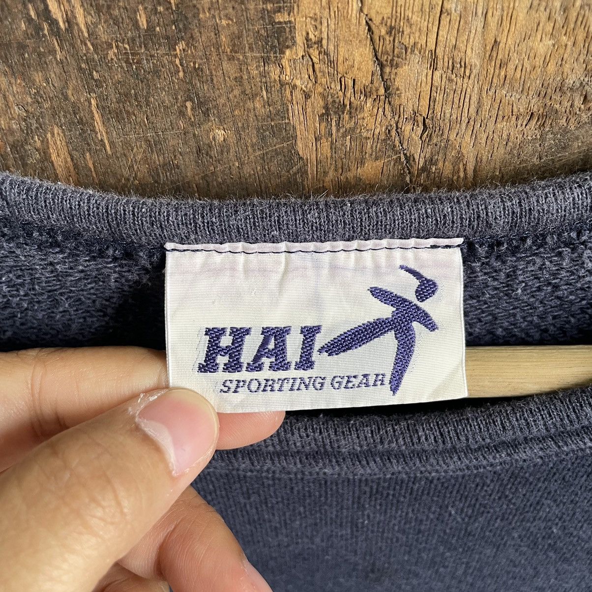Hai Sporting Gear × Issey Miyake × Vintage Vintage Hai Sporting Gear Sunfaded Crewneck Sweatshirt Size US M / EU 48-50 / 2 - 3 Thumbnail