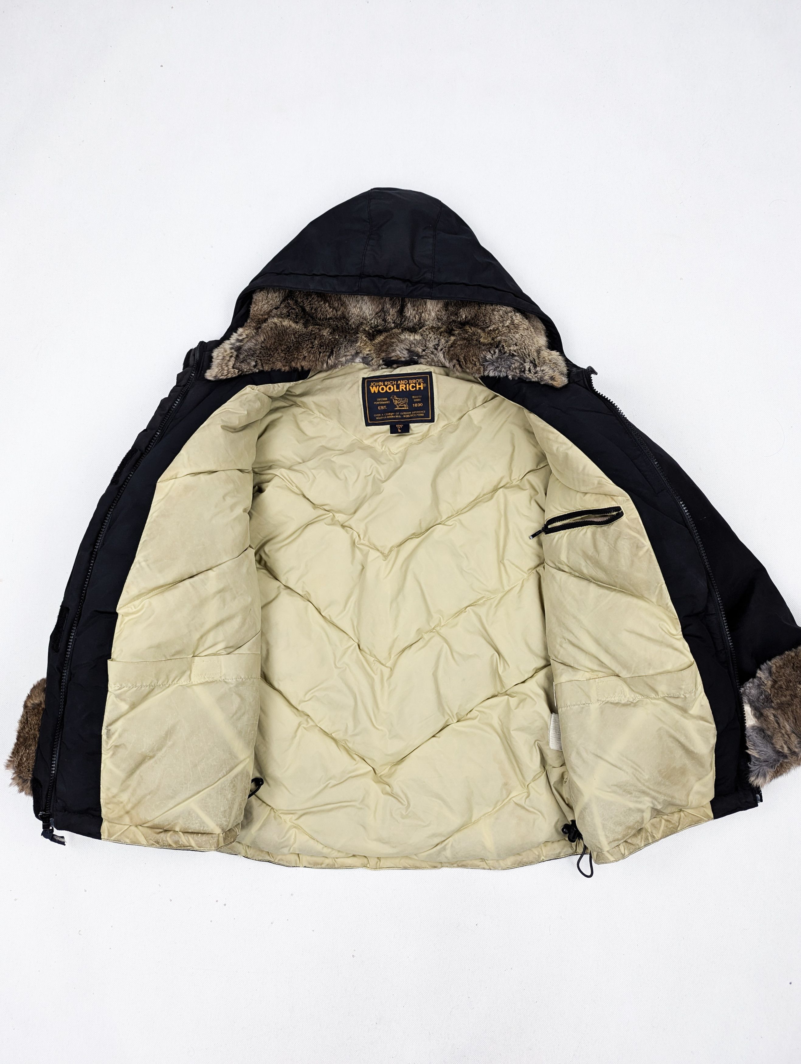 Woolrich Woolen Mills Woolrich navy puffer down jacket with fur L Size L / US 10 / IT 46 - 6 Thumbnail
