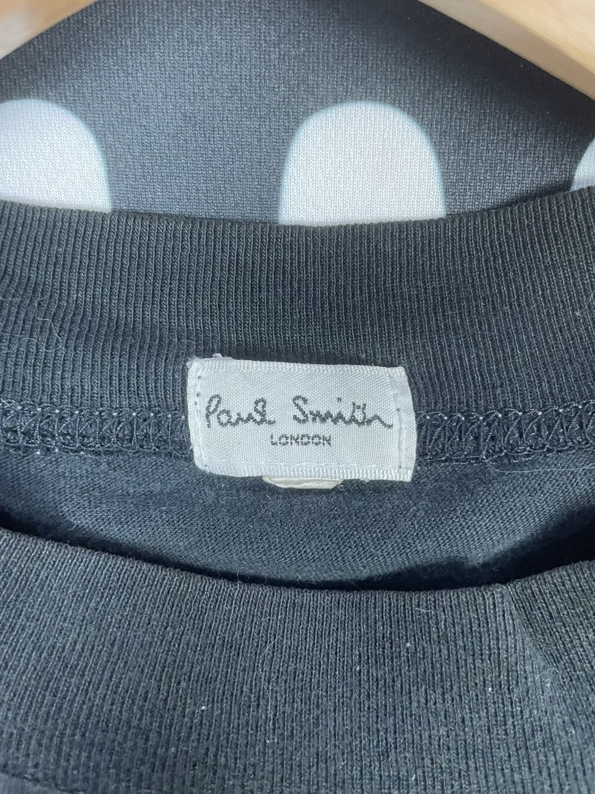 Paul Smith Vintage 90s Paul Smith Single Stitch backhit graphic Tee Size US L / EU 52-54 / 3 - 6 Thumbnail