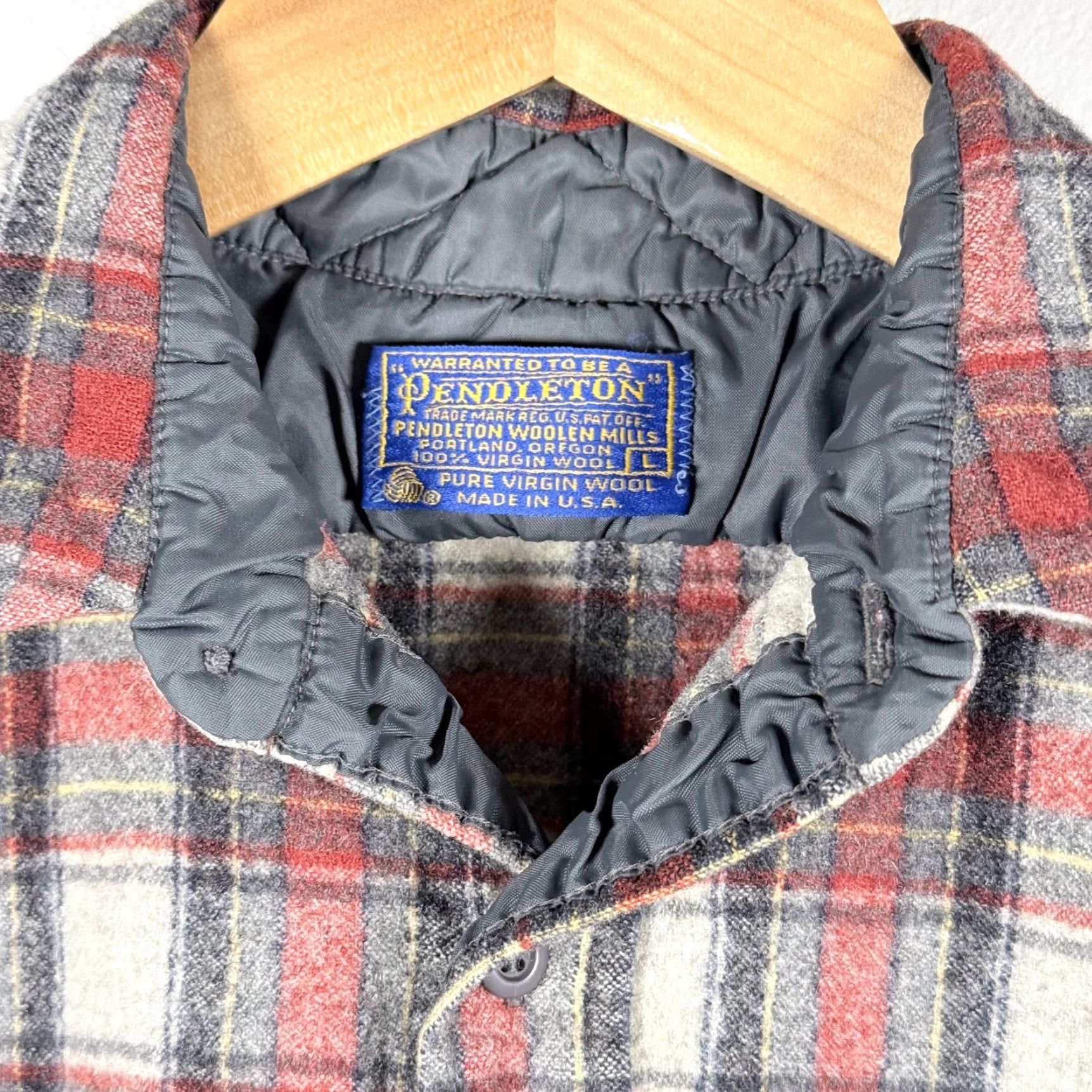 Pendleton VINTAGE Pendleton Shirt Red/White Wool USA Made - Large Mens Long Sleeve Button-Up Plaid Field Board Shirt Size US L / EU 52-54 / 3 - 2 Thumbnail