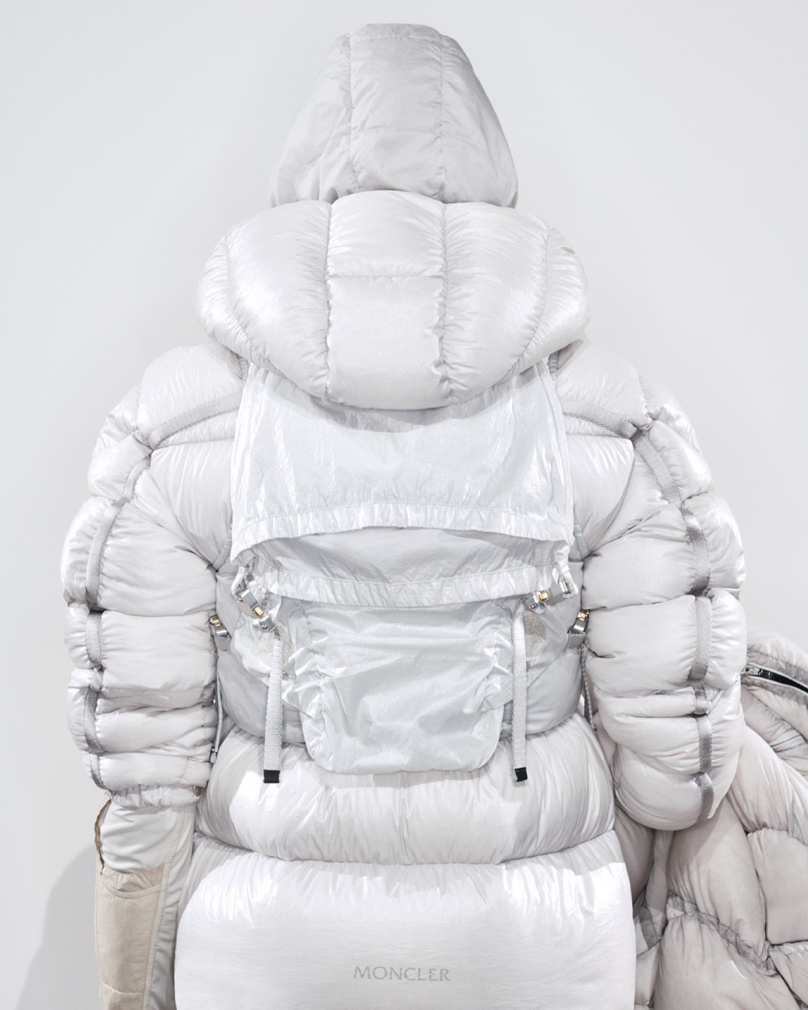 1017 ALYX 9SM × Alyx × Moncler MONCLER x ALYX Chest Rig Bag TACTICAL VEST Pettorina Size US L / EU 52-54 / 3 - 5 Thumbnail