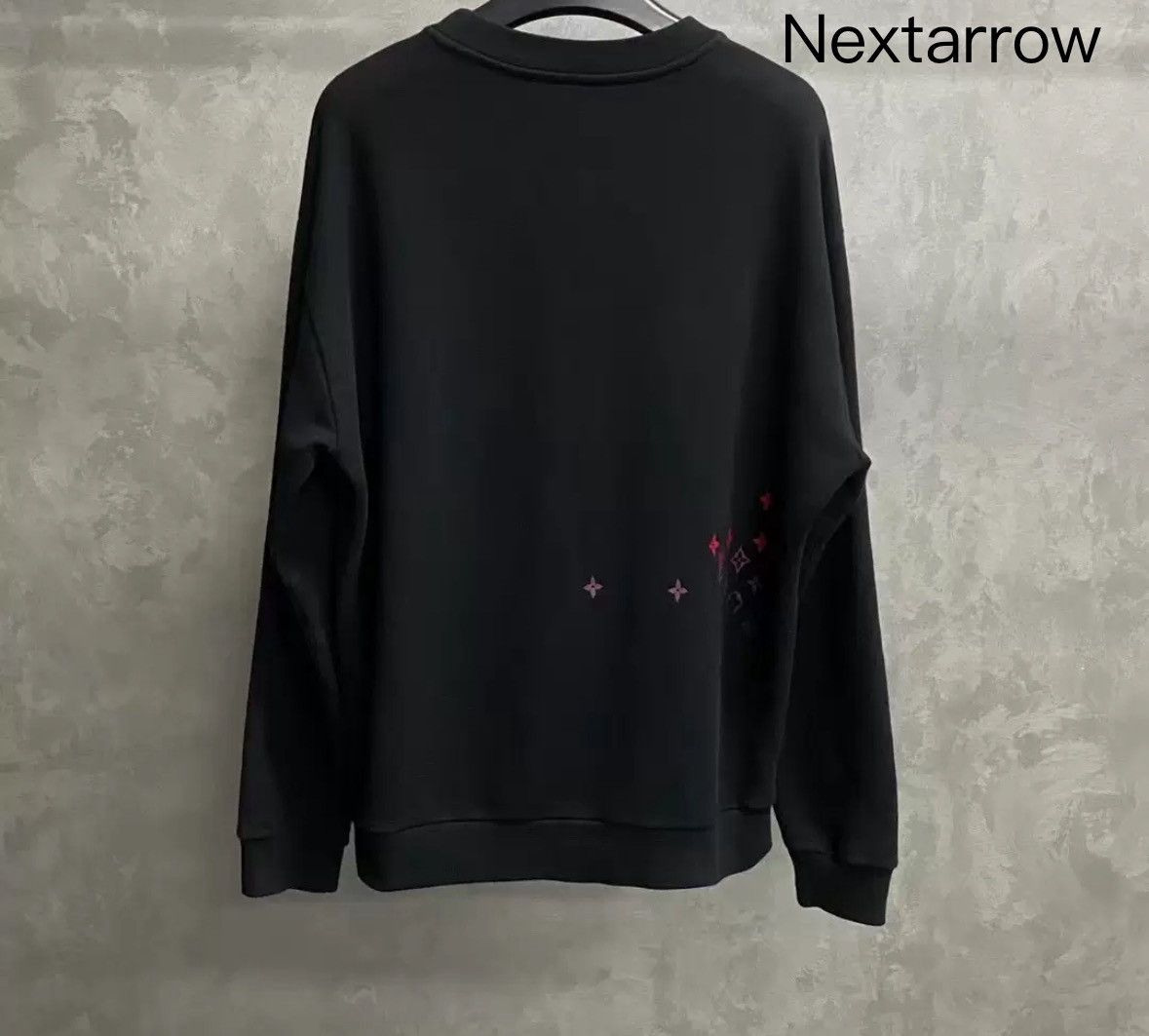 Louis Vuitton Louis Vuitton's latest black gradient full print logo hoodie Size US XXL / EU 58 / 5 - 2 Thumbnail
