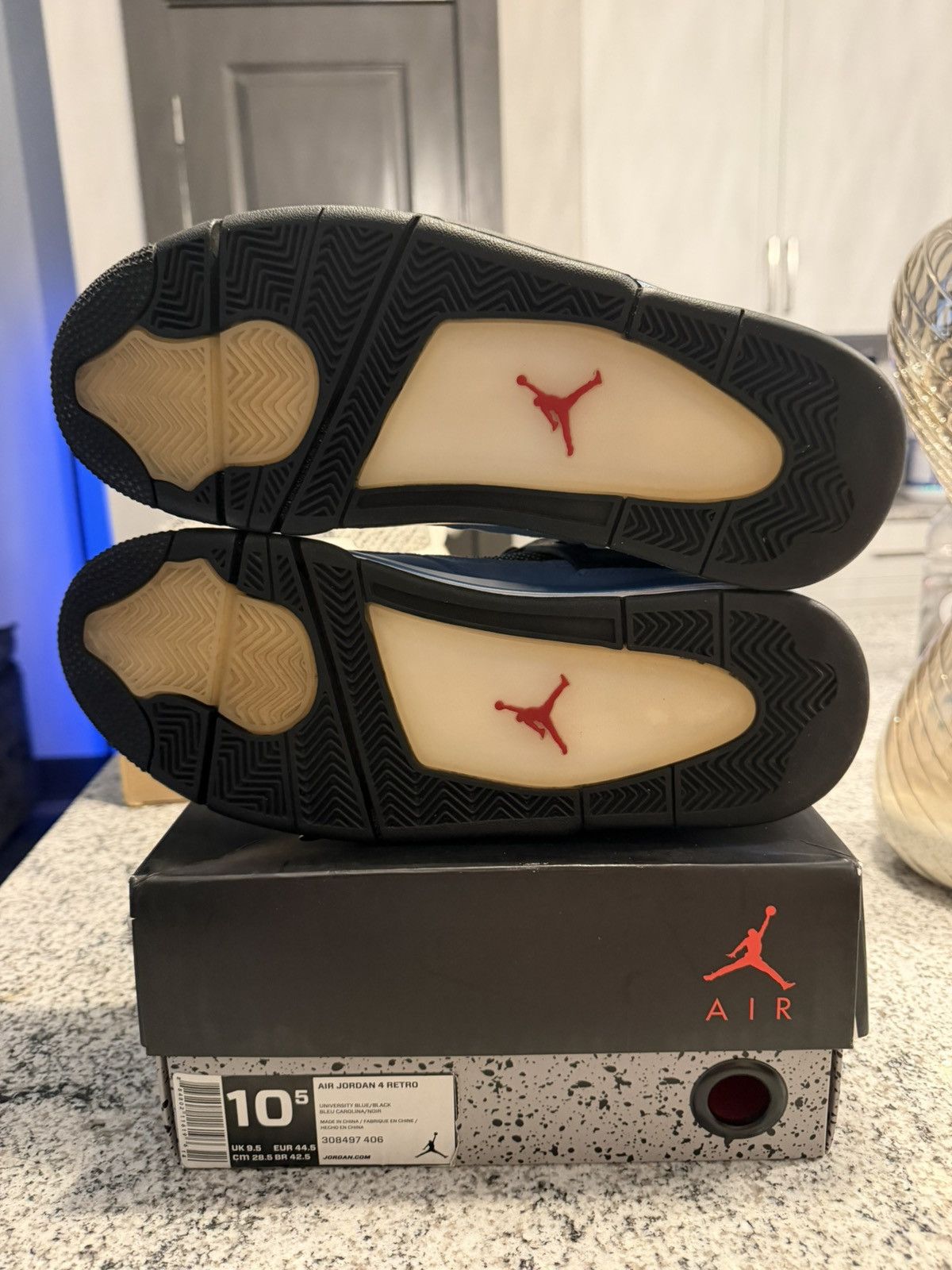 Jordan Brand × Travis Scott Jordan 4 Travis Scott Cactus Jack Size 10.5 Size US 10.5 / EU 43-44 - 5 Thumbnail