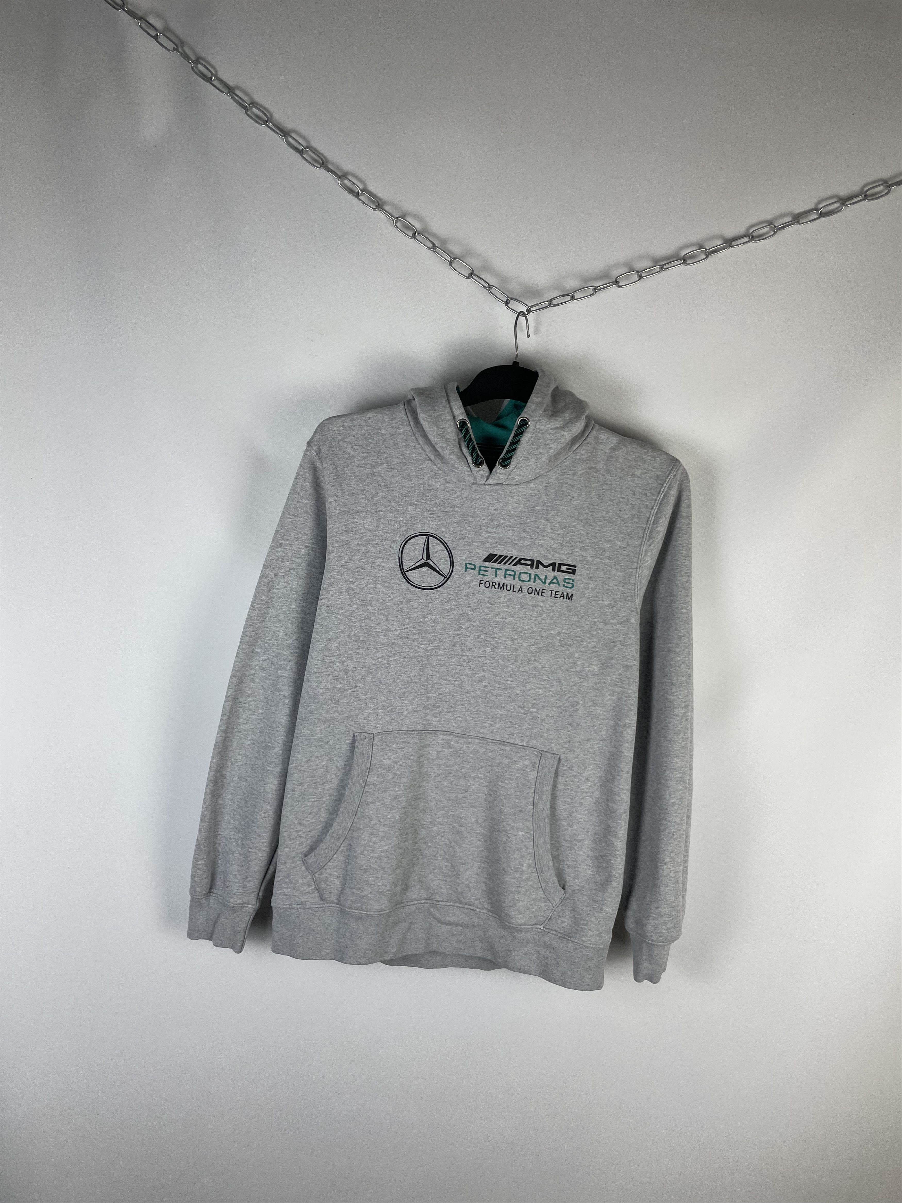 Mercedes-Benz Vintage AMG Petronas Mercedes Benz Racing hoodie Size US L / EU 52-54 / 3 - 2 Thumbnail