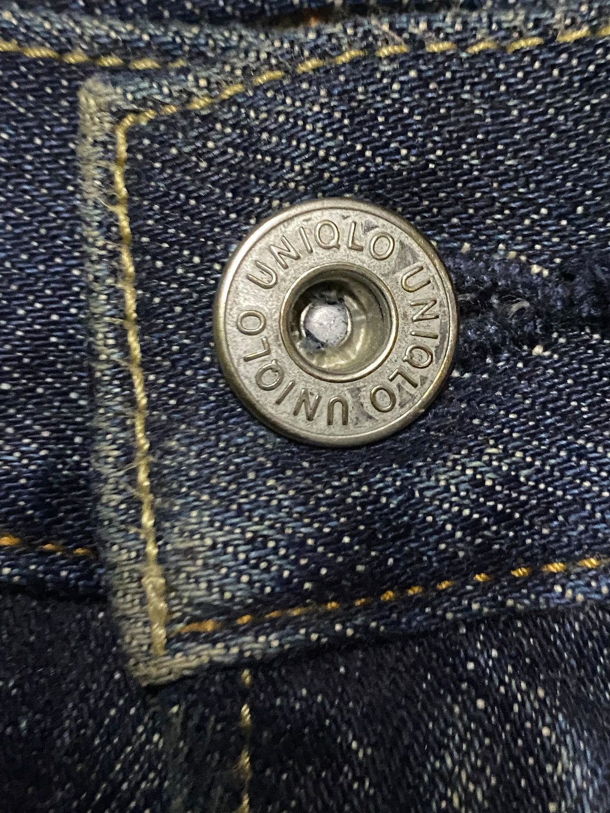 Japanese Brand Vintage Japanese Uniqlo Mud Wash Distressed Slim Jeans Size US 32 / EU 48 - 12 Thumbnail