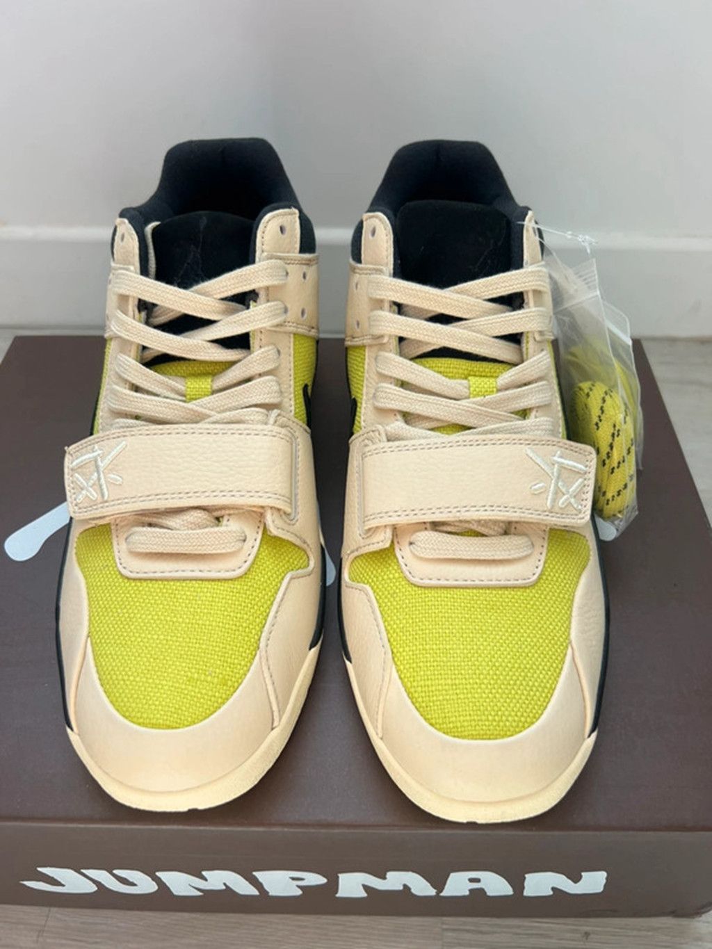 Jordan Brand Travis Scott x Jordan Jumpman Jack TR 'Bright Cactus' Size US 8.5 / EU 41-42 - 2 Thumbnail