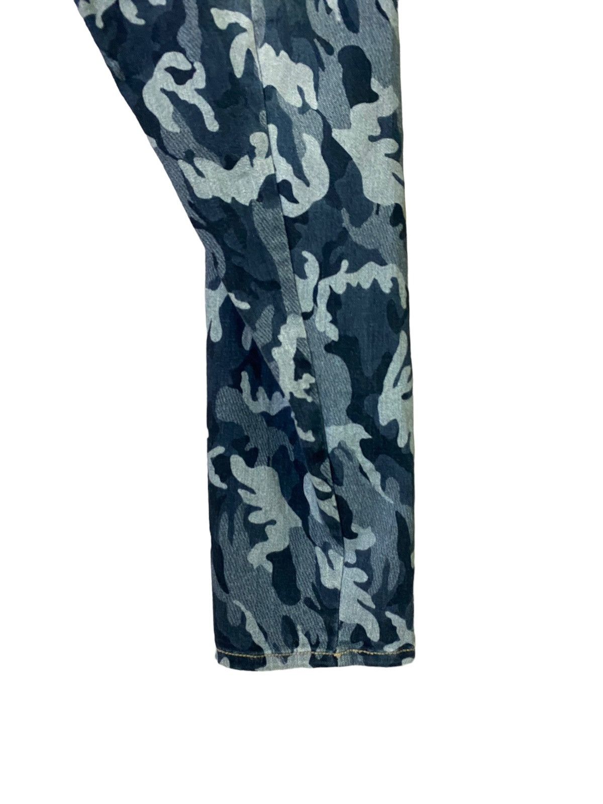 Japanese Brand Bit Blue Double Waist Camo style Baggy Denim Size US 32 / EU 48 - 7 Thumbnail