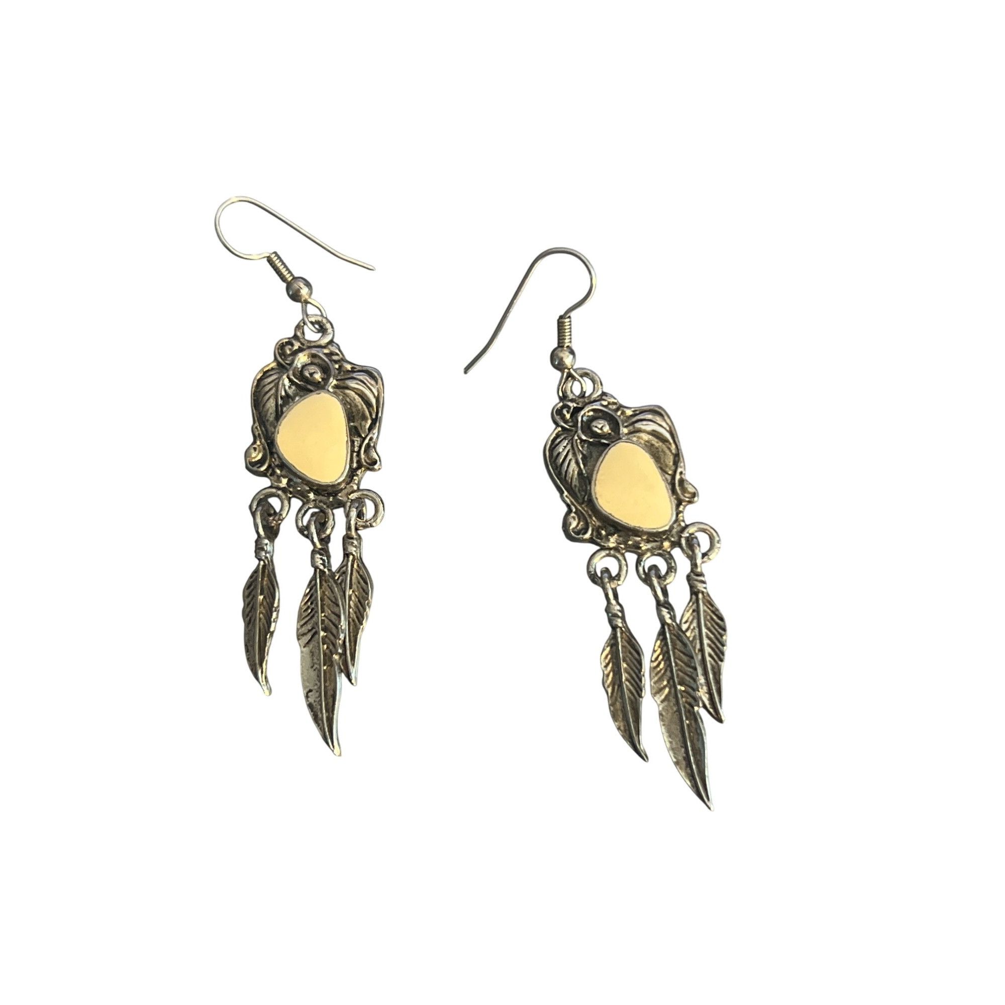 Other Vintage Silver Tone Dangle Earrings Cream Enamel Feather Dan Size ONE SIZE - 1 Thumbnail